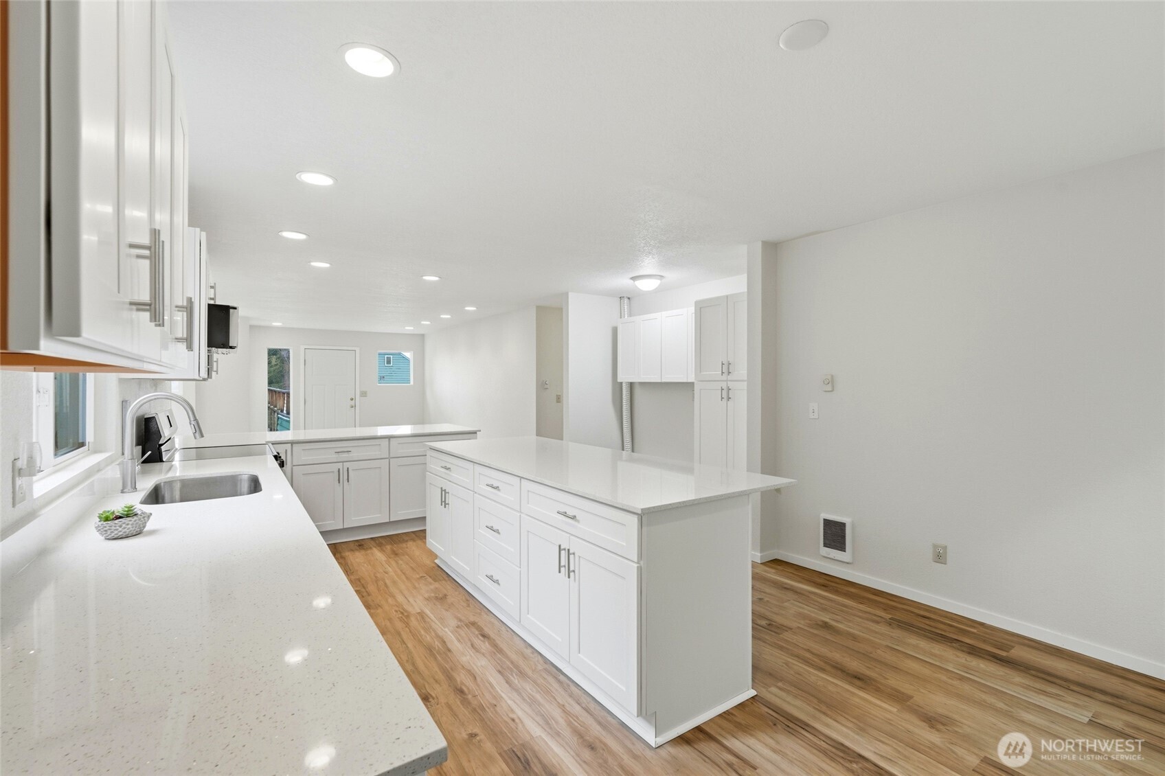 4404 Terrace Drive 8 Property Photo 13