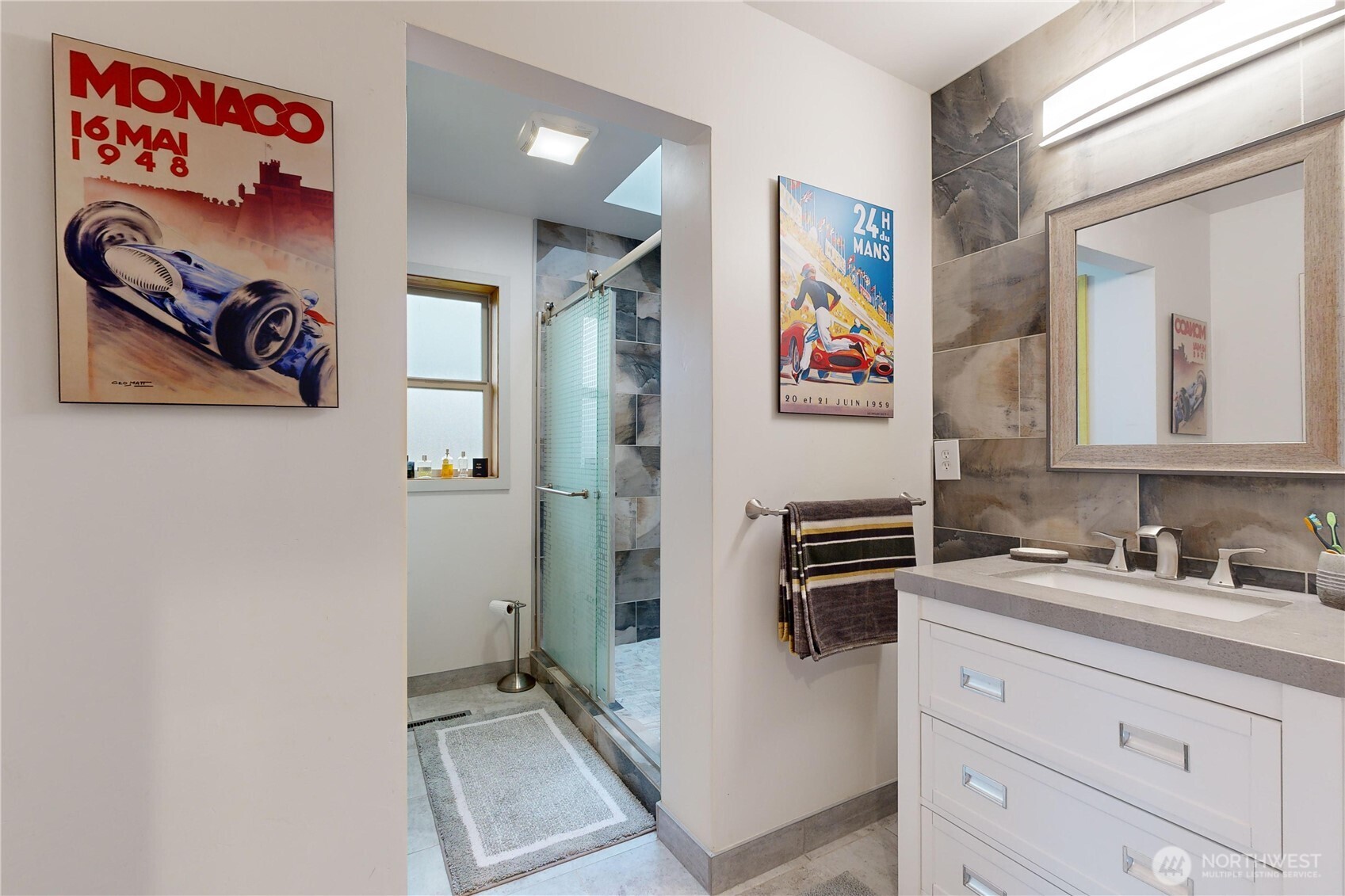 2425 Country Club Road Property Photo 15