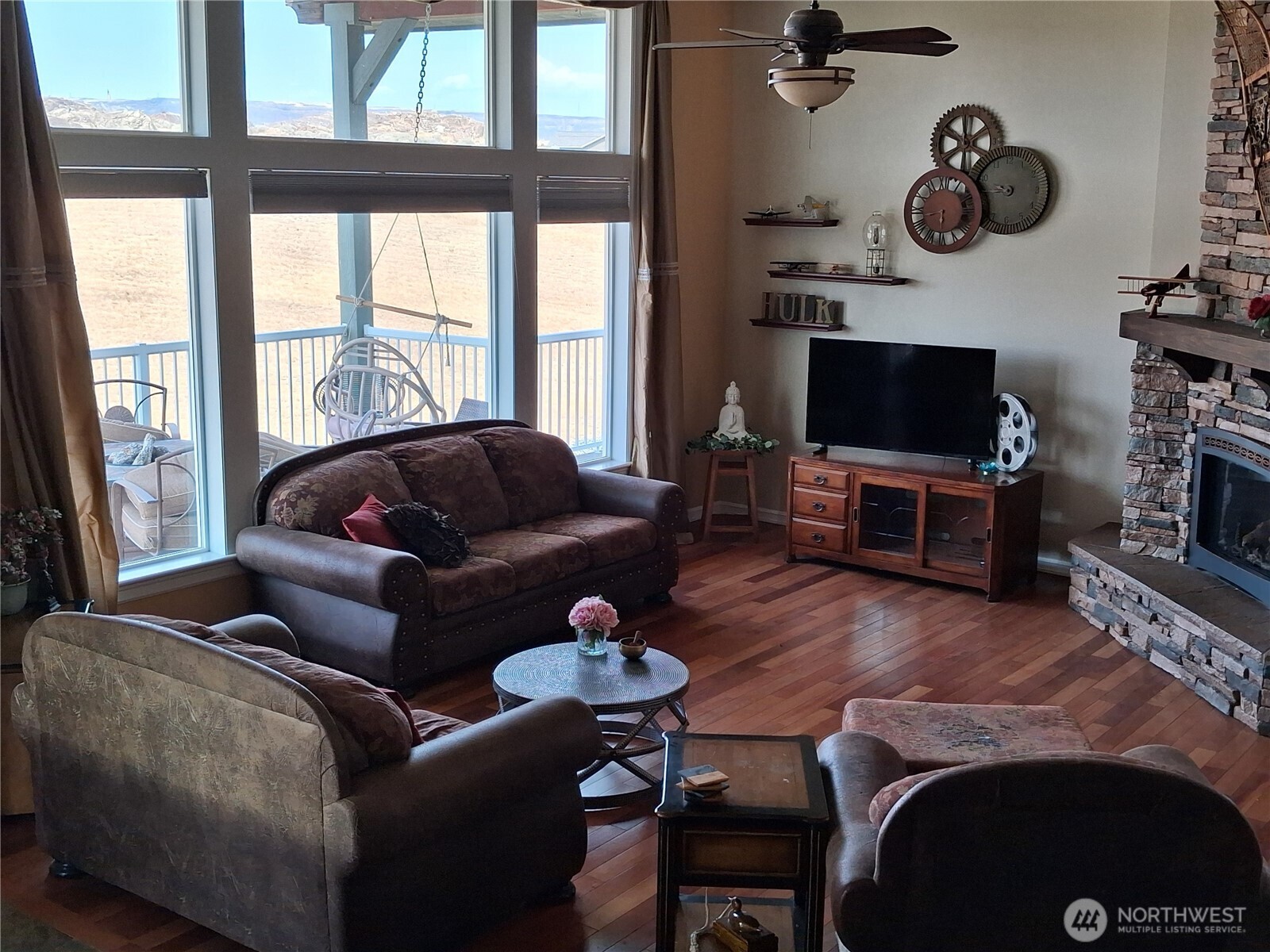55776 Bay Area Drive Property Photo 13