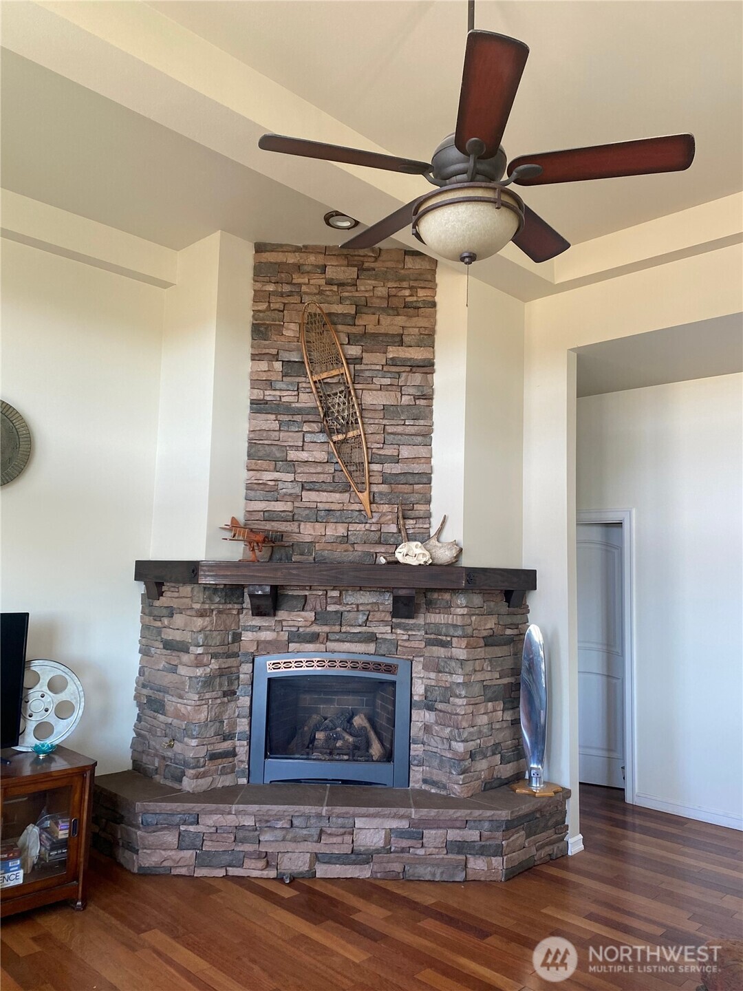 55776 Bay Area Drive Property Photo 15