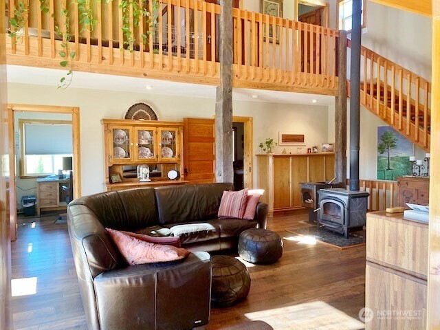 35 Low Ridge Road Property Photo 10
