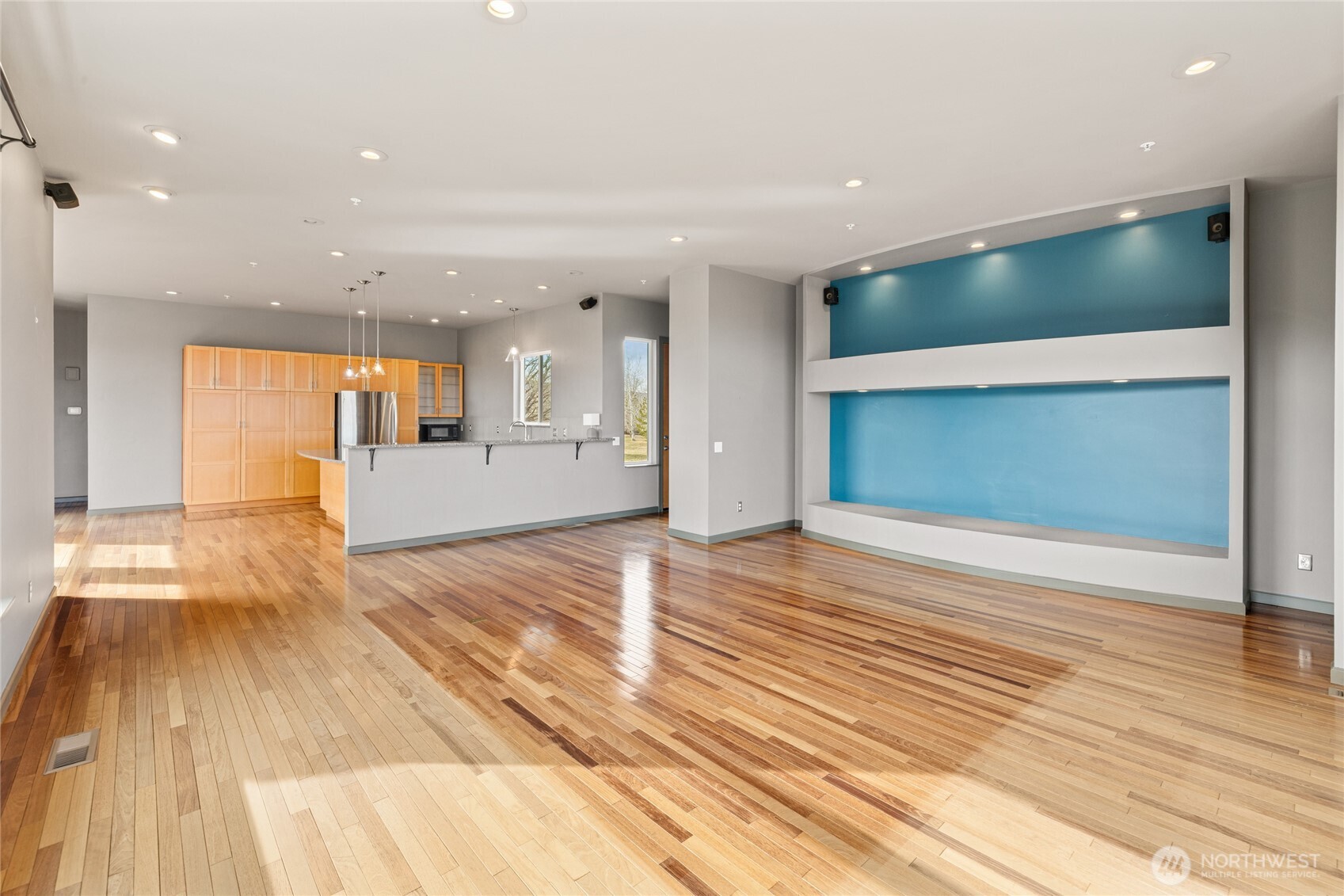 610 Meadow View Drive Property Photo 8