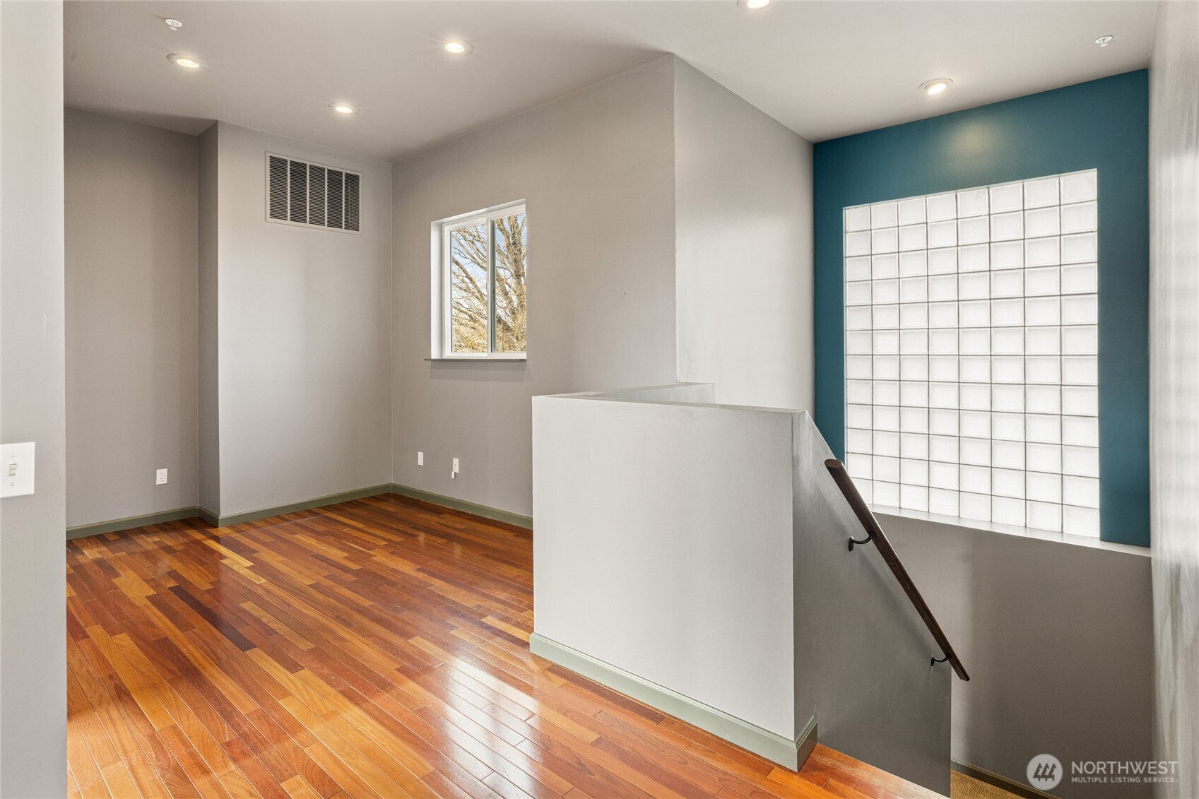 610 Meadow View Drive Property Photo 16