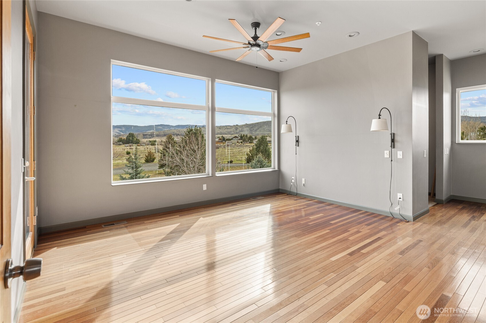 610 Meadow View Drive Property Photo 18