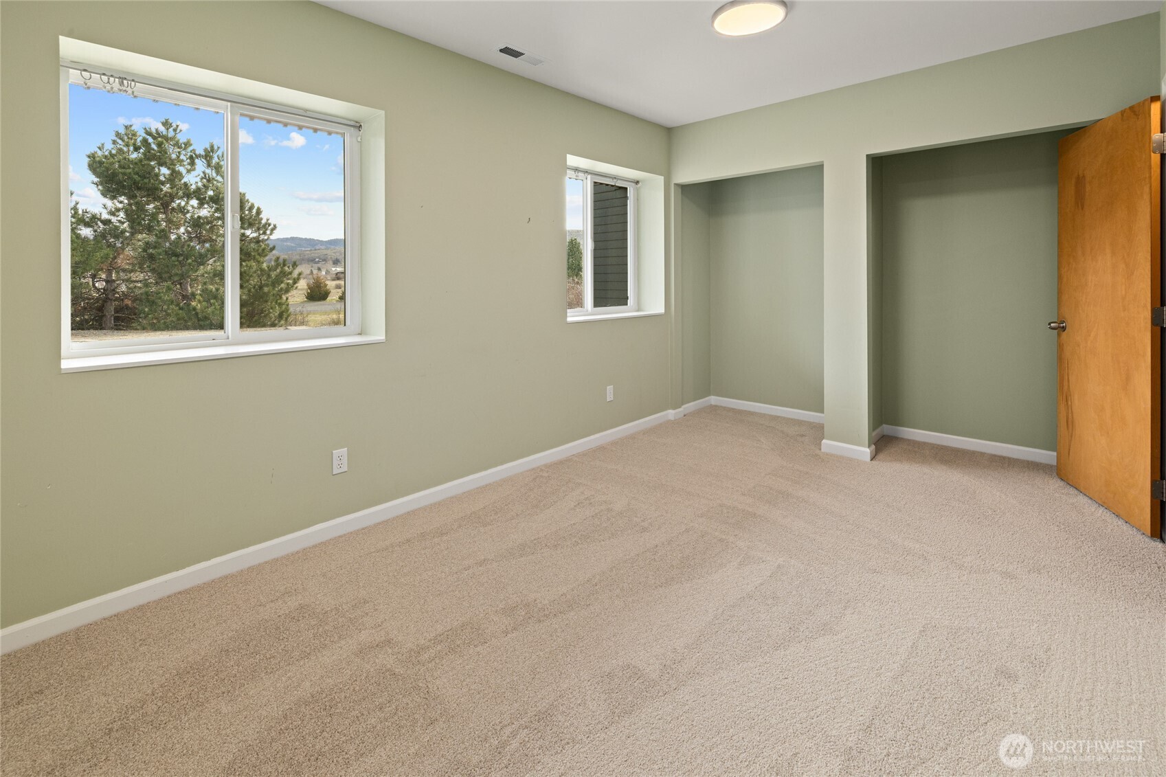 610 Meadow View Drive Property Photo 29