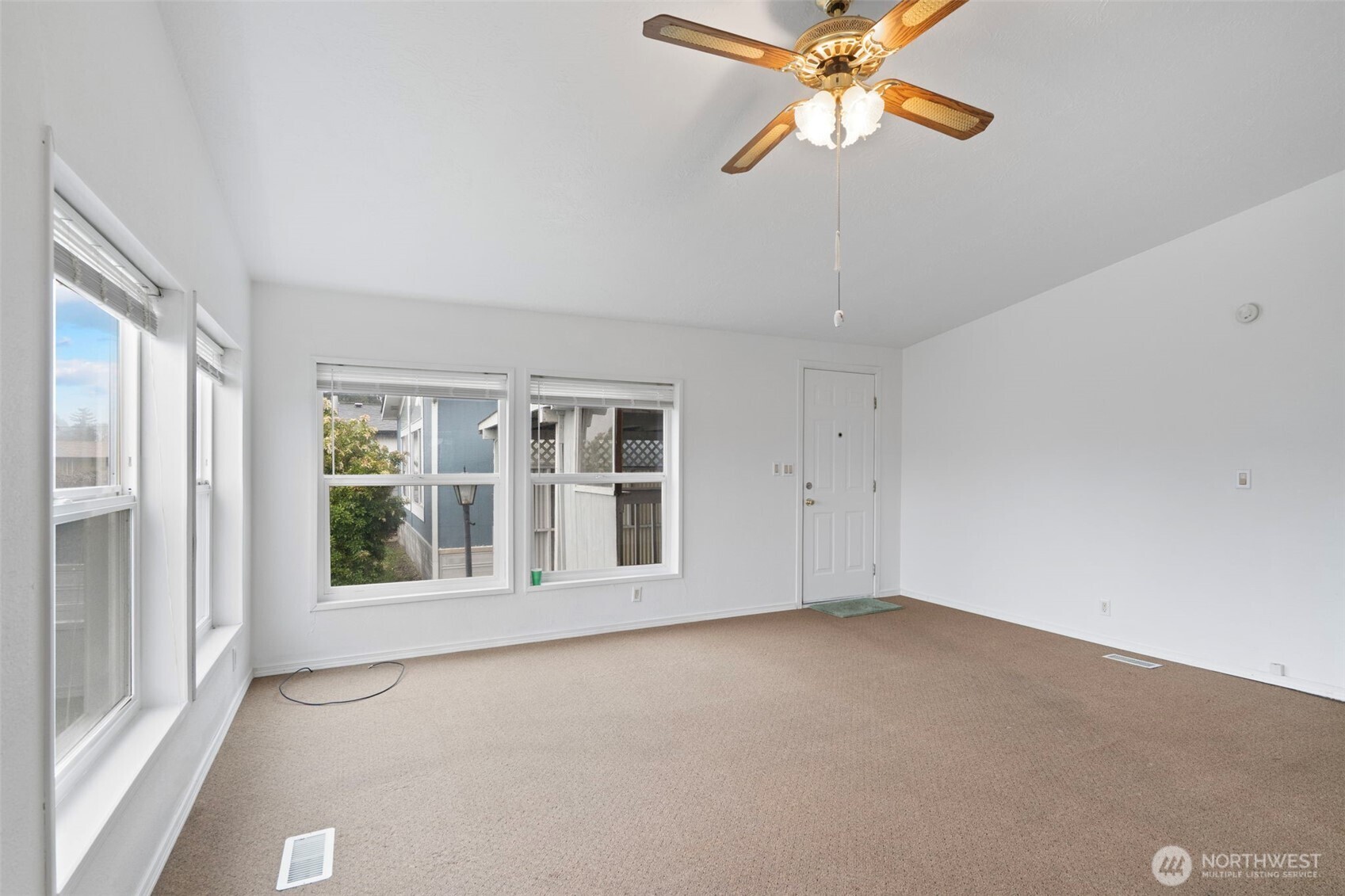 2408 Fords Prairie Property Photo 4