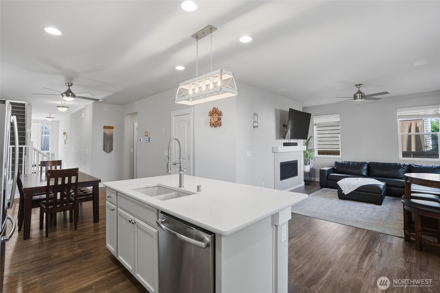 4246 Andasio Loop Property Photo 17