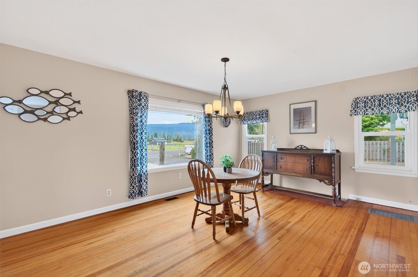 82 E Sunny Sands Road Property Photo 8