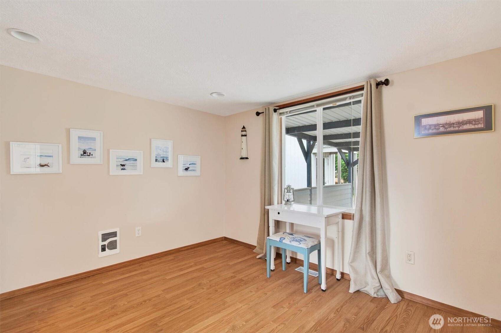 82 E Sunny Sands Road Property Photo 17