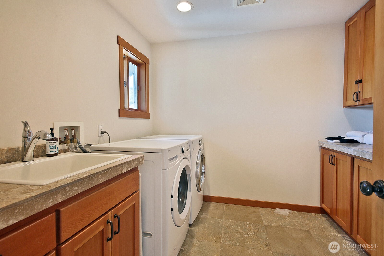 4913 Marshall Road Property Photo 32