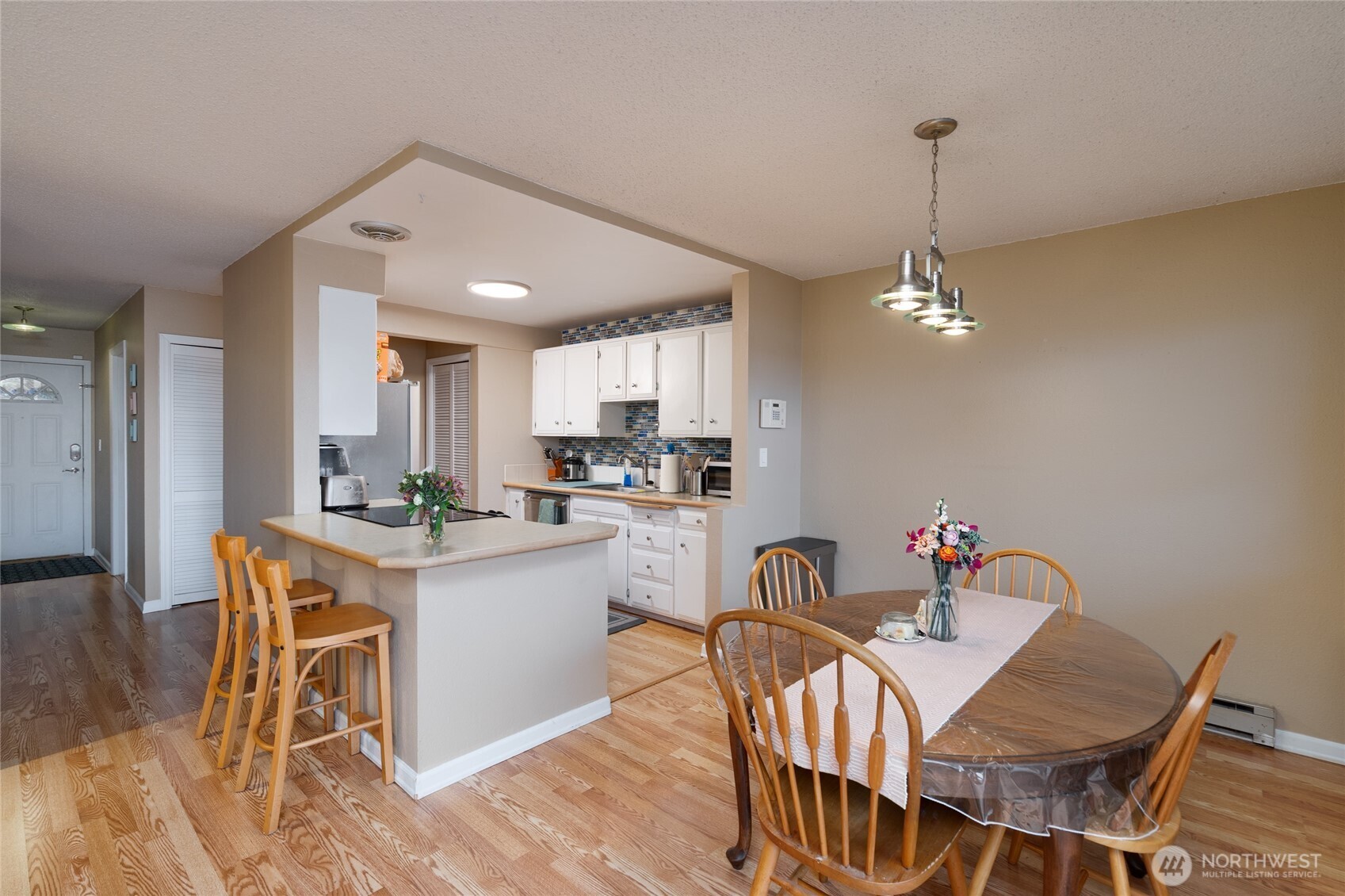 924 N Garden Street 201 Property Photo 7