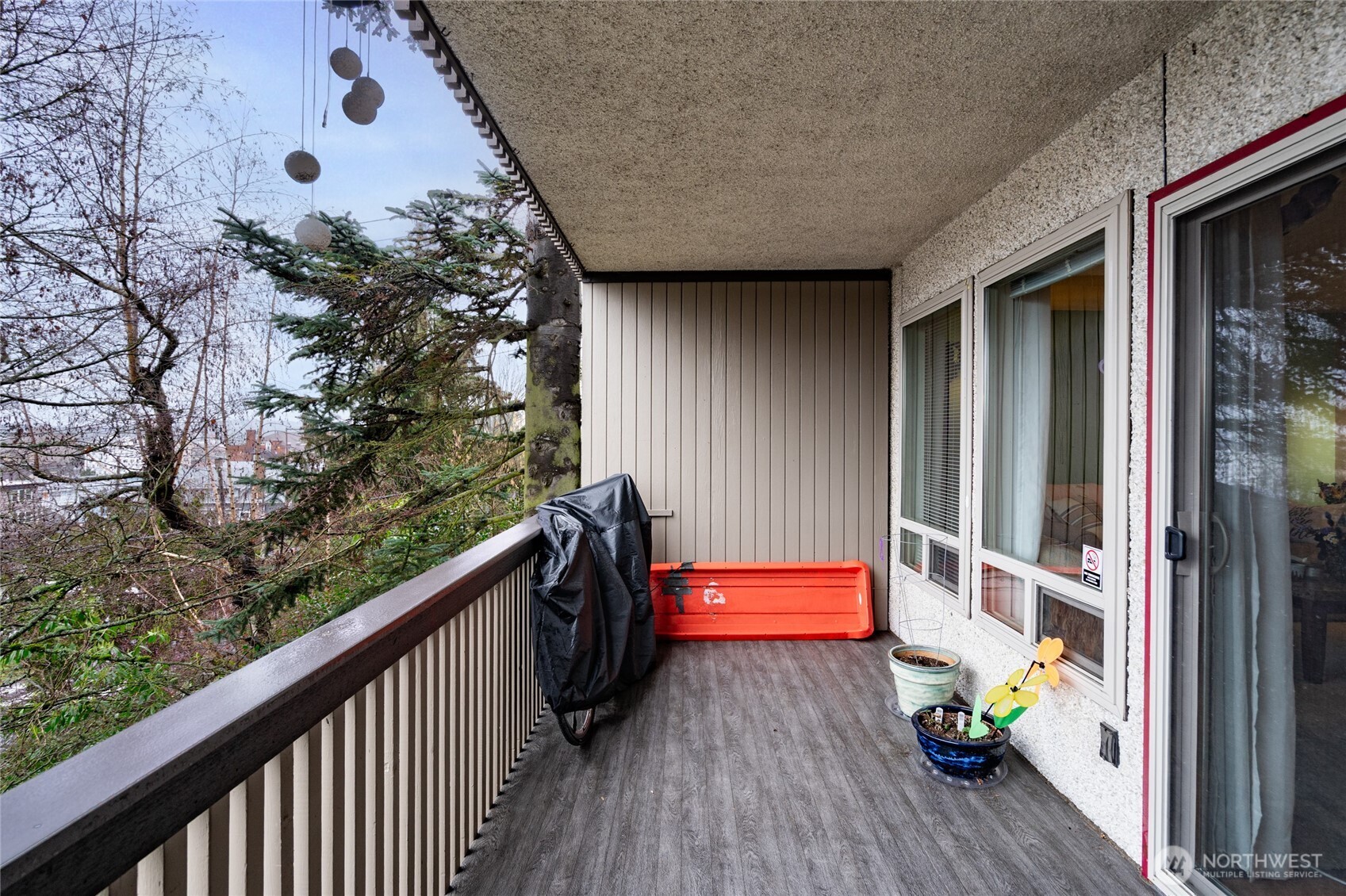 924 N Garden Street 201 Property Photo 18
