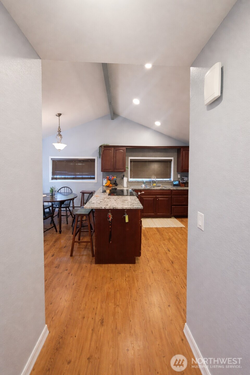 7417 Ne 170th Street Property Photo 12