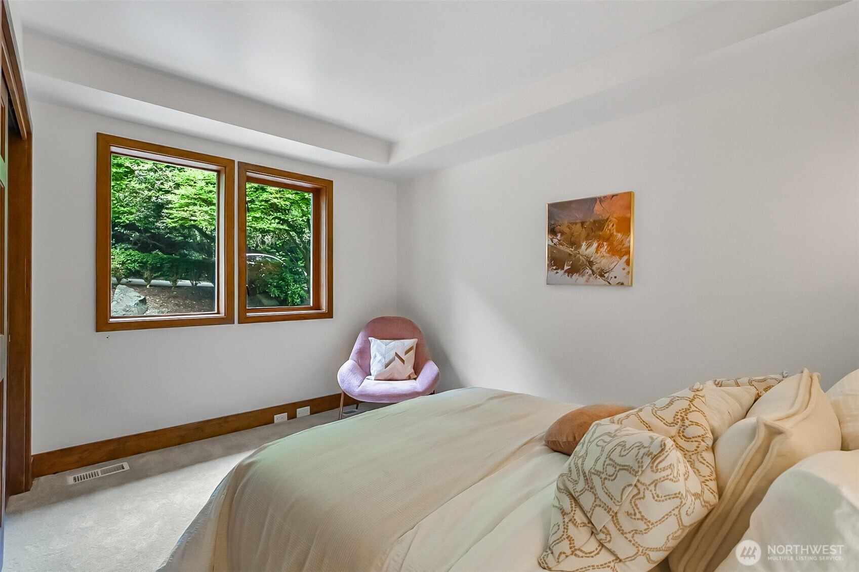 13710 41st Avenue Property Photo 33