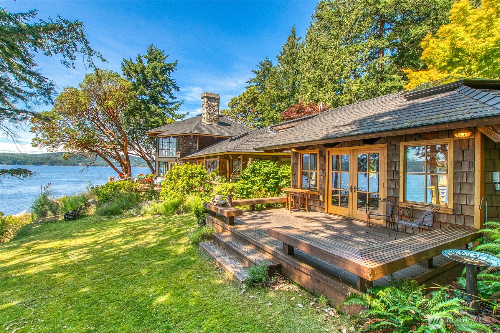 2493253 Property Photo 10
