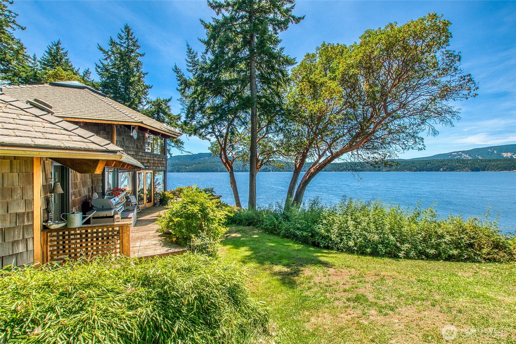 2493253 Property Photo 11