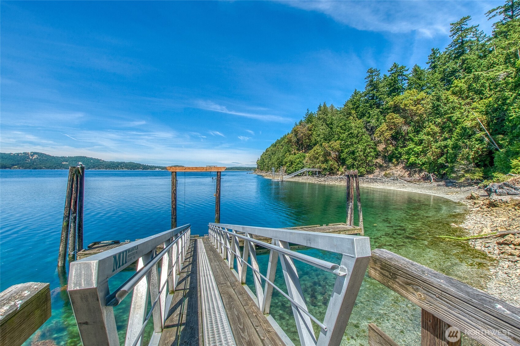 2493253 Property Photo 15