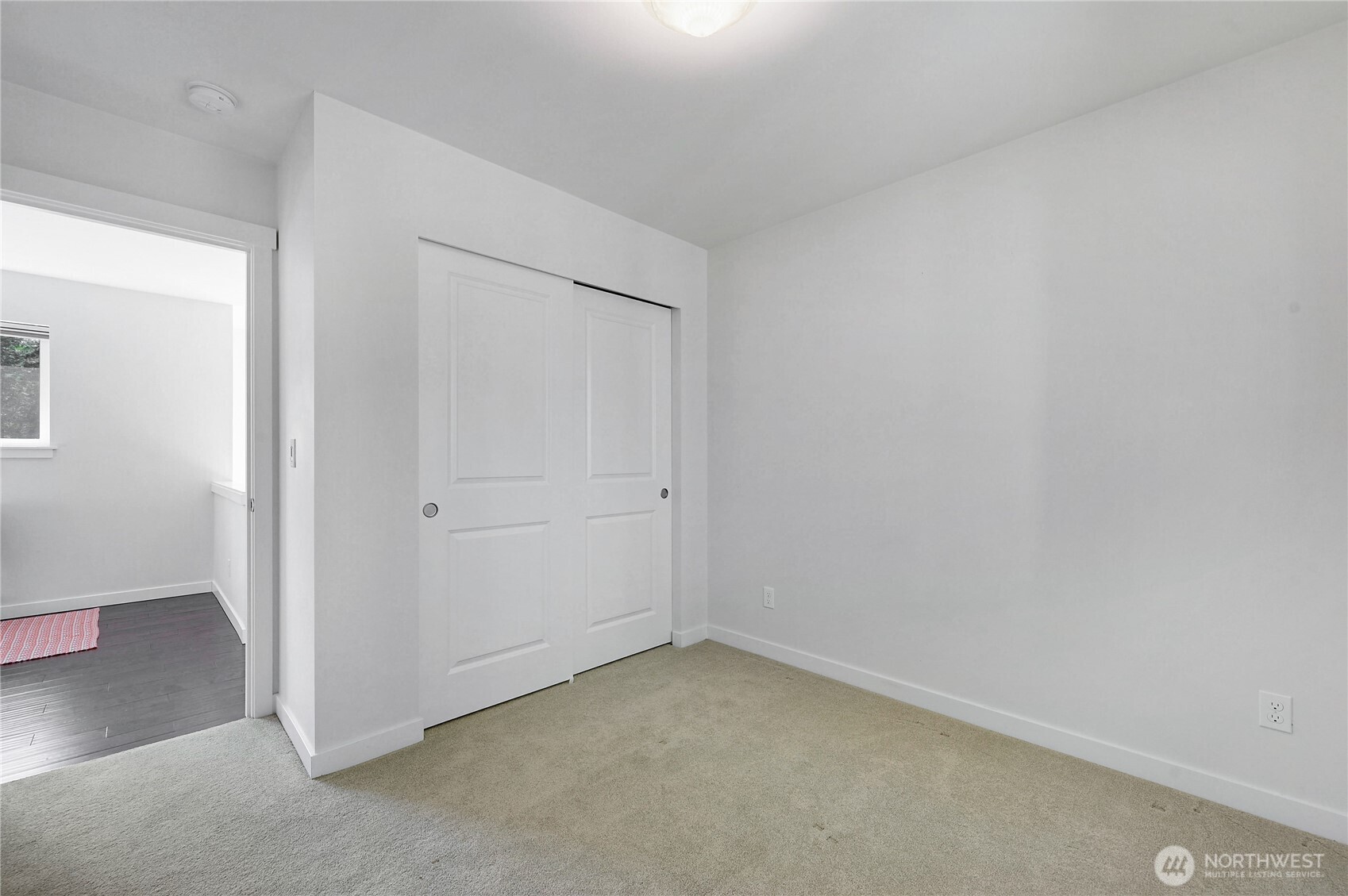 2257 W Rosecrans Property Photo 22