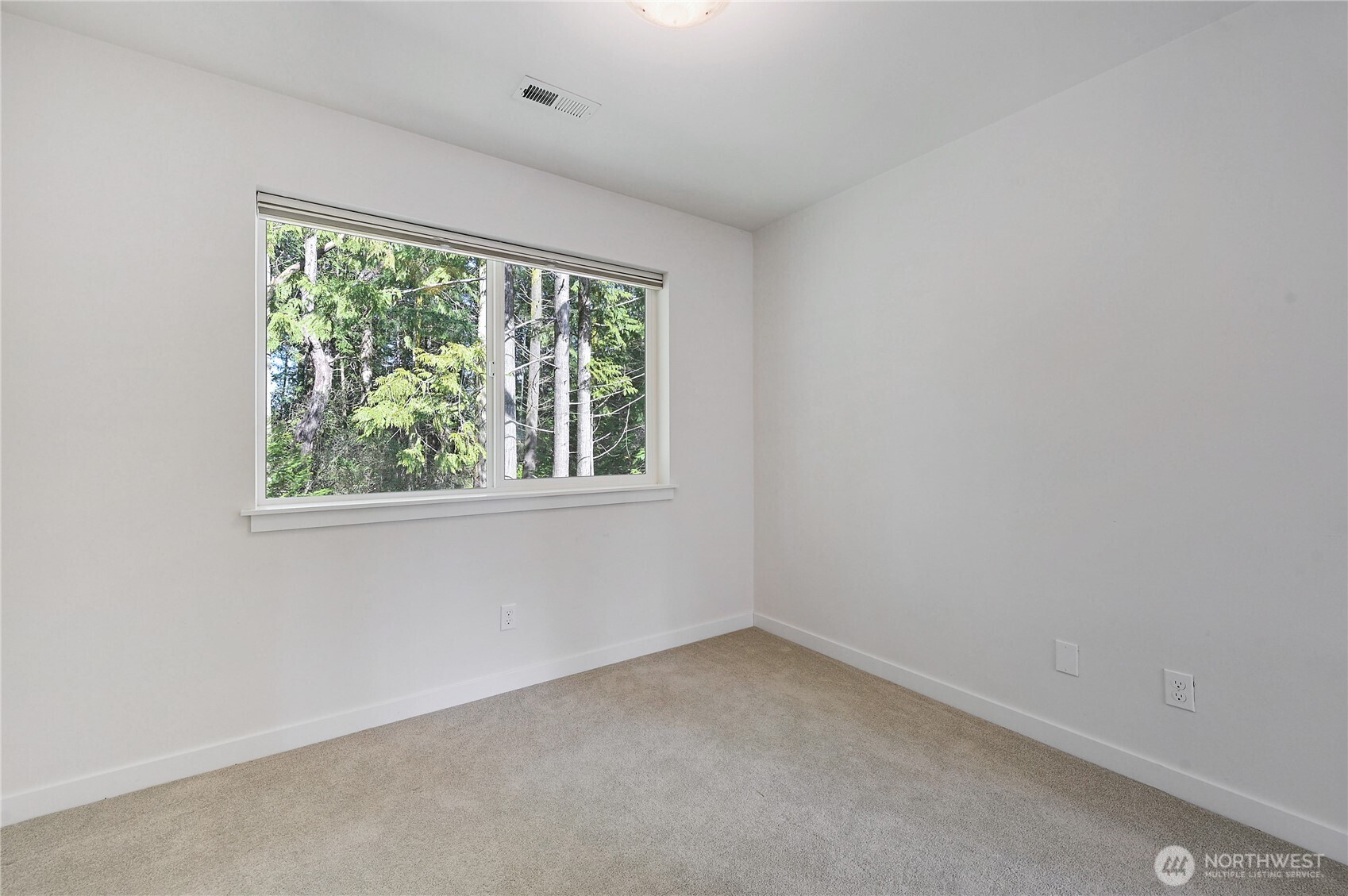 2257 W Rosecrans Property Photo 23
