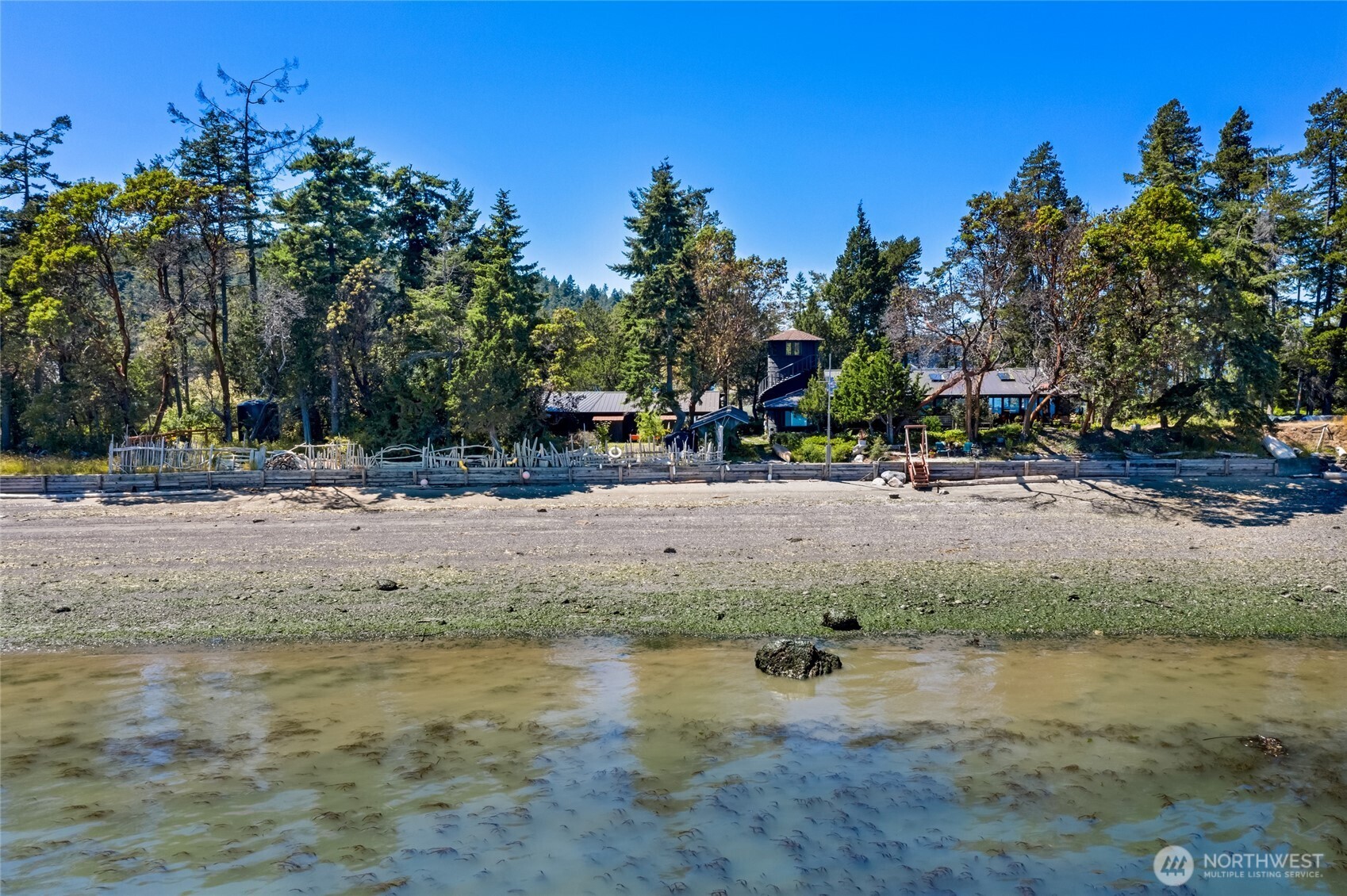512 Broken Point Road Property Photo 8