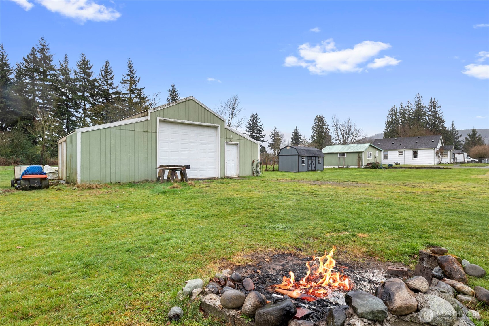 9715 Thurston Lane Property Photo 1