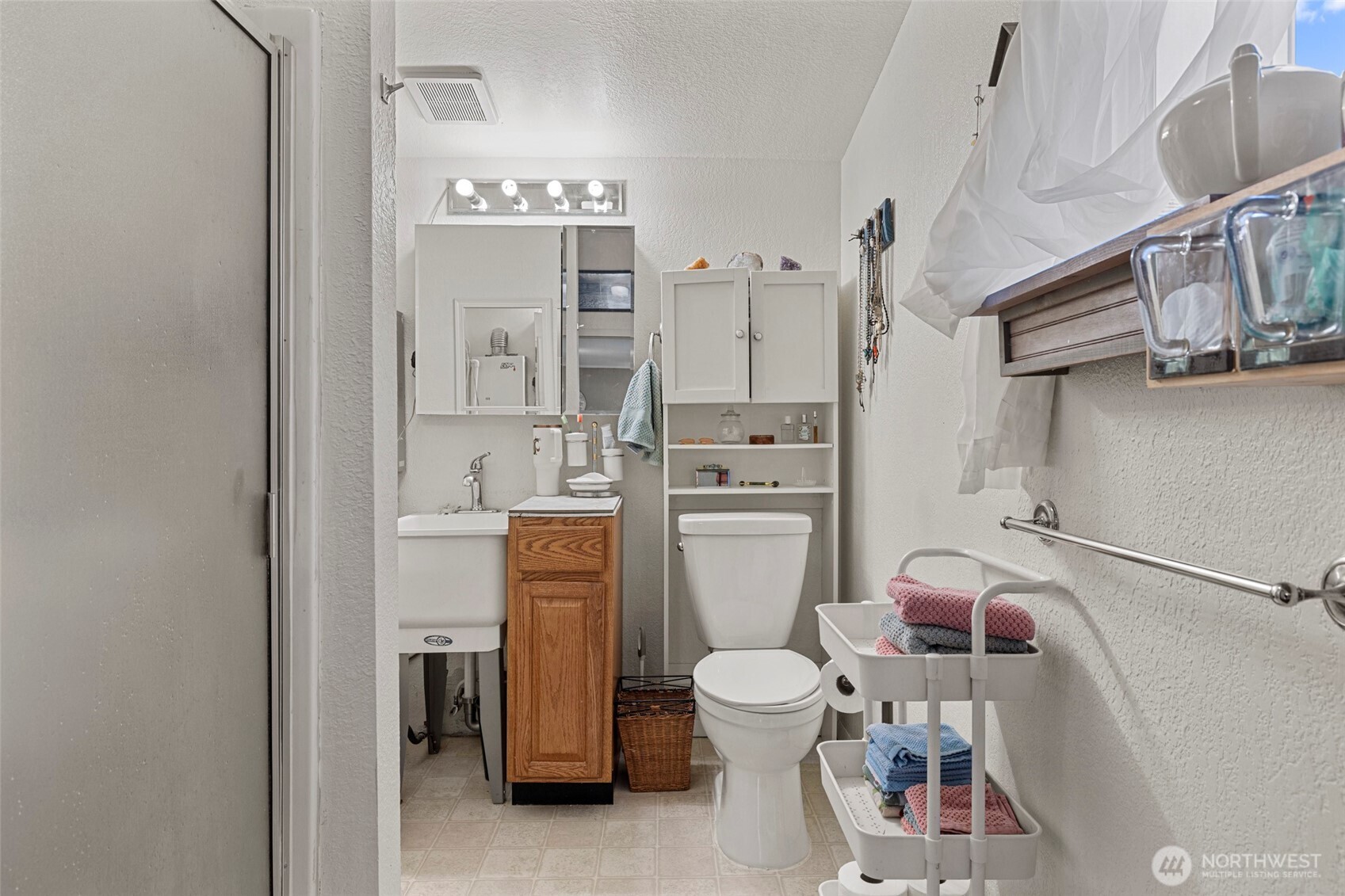 9715 Thurston Lane Property Photo 26