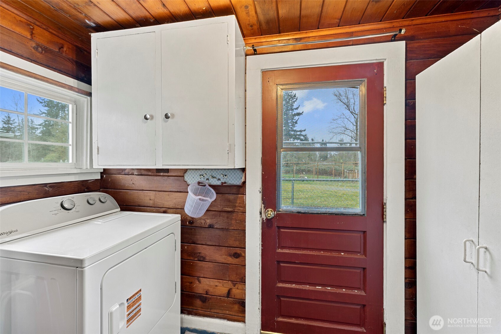 9715 Thurston Lane Property Photo 38