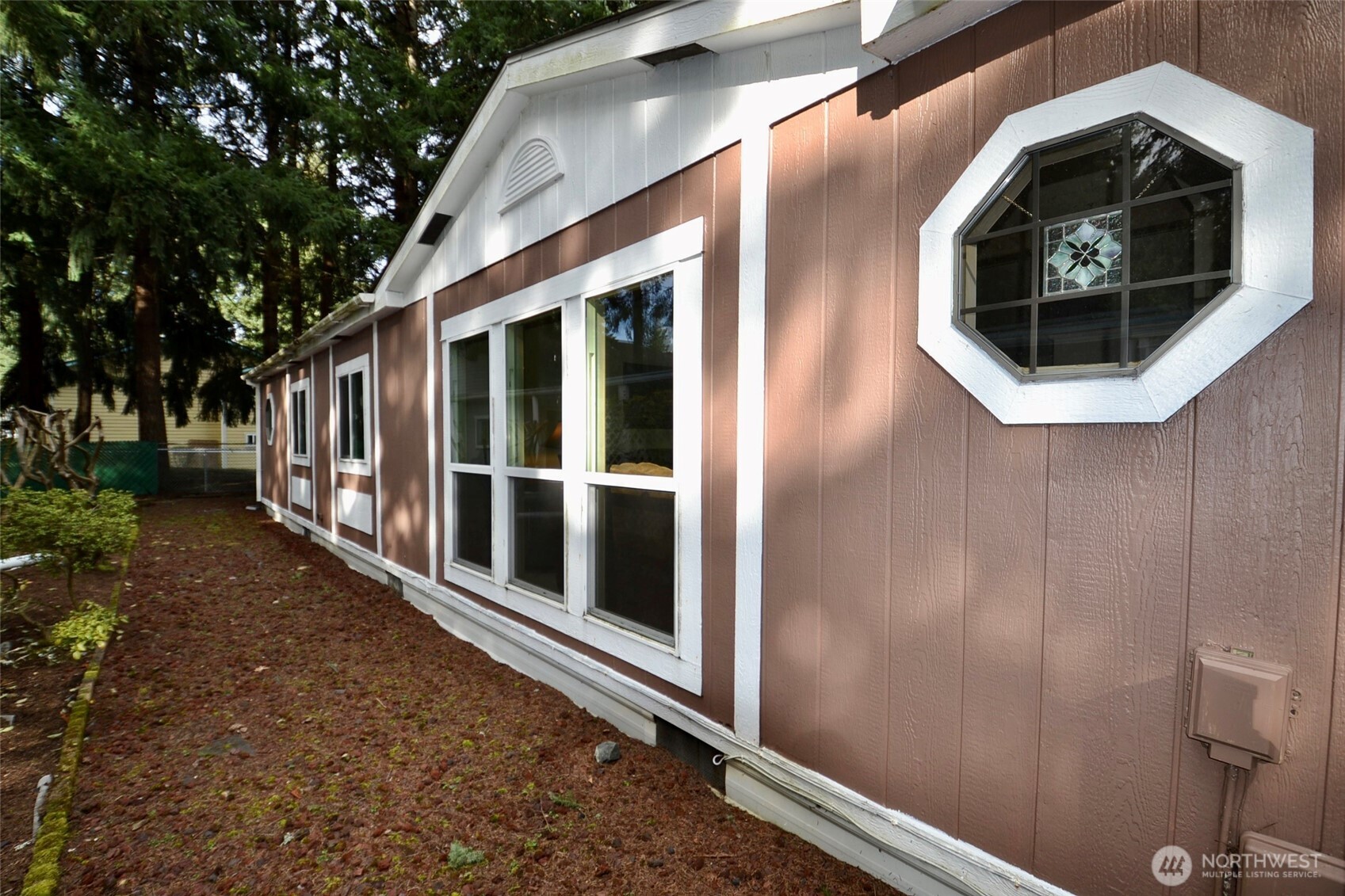 5250 College Street 19 Property Photo 7