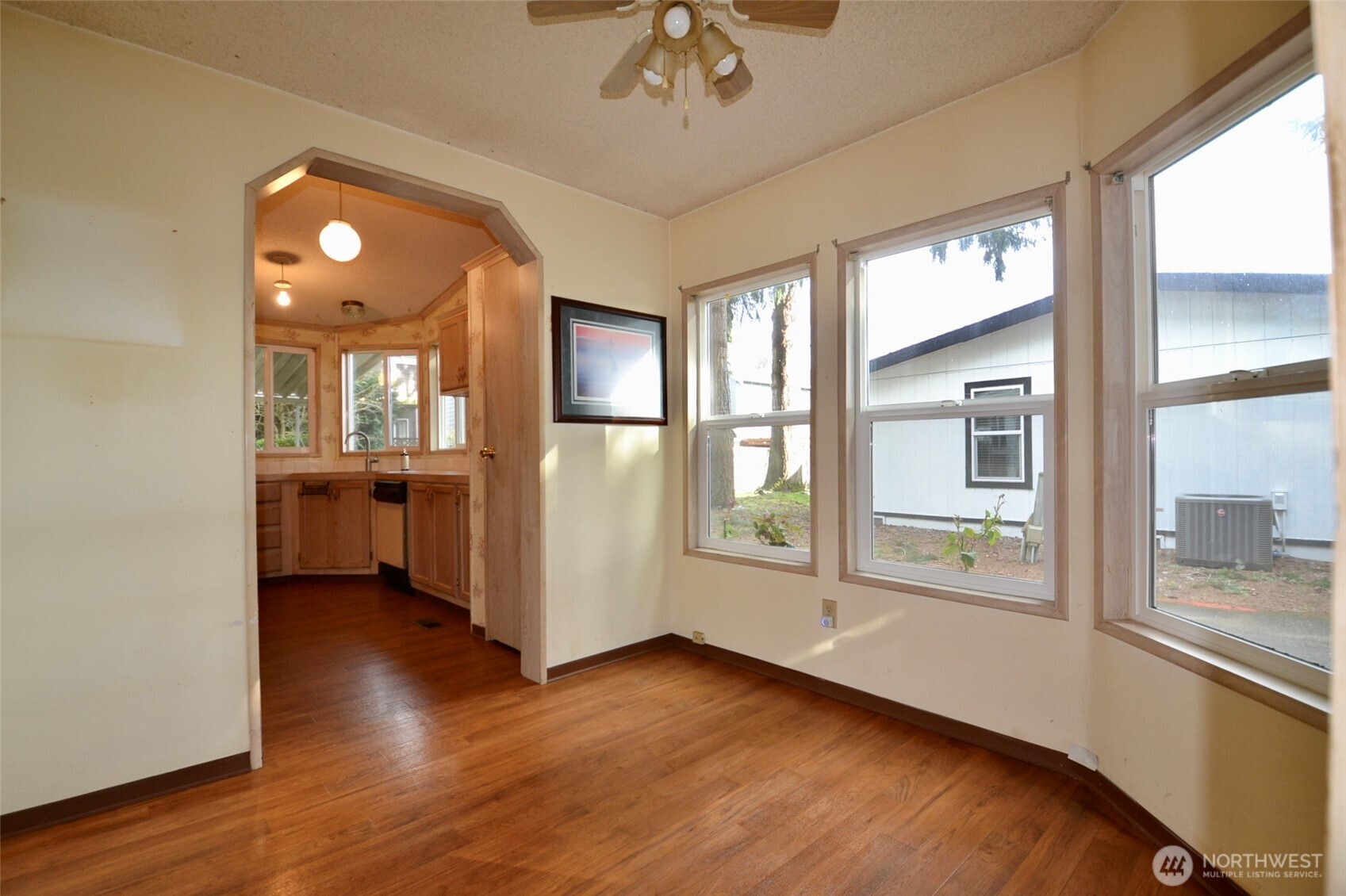 5250 College Street 19 Property Photo 13
