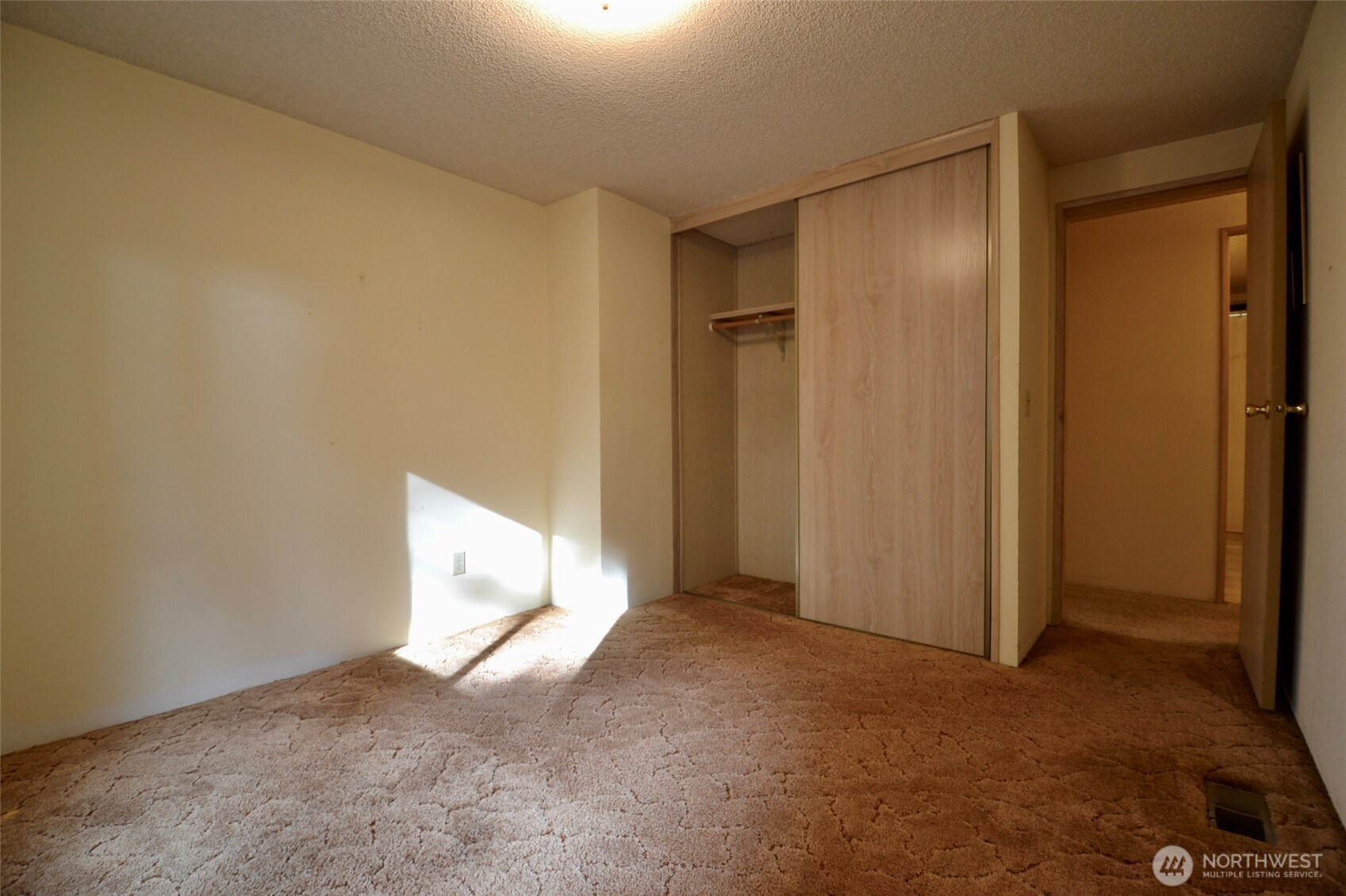 5250 College Street 19 Property Photo 30
