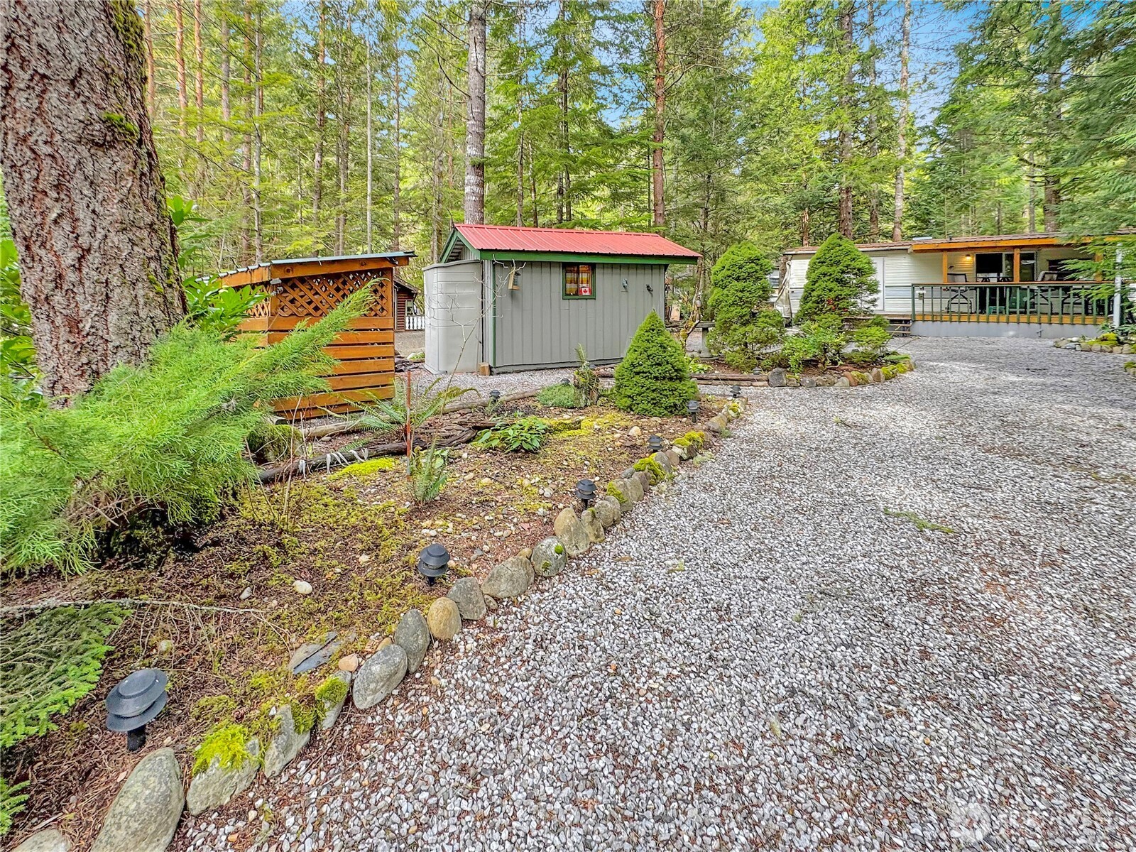 21 Drial Loop Property Photo 1