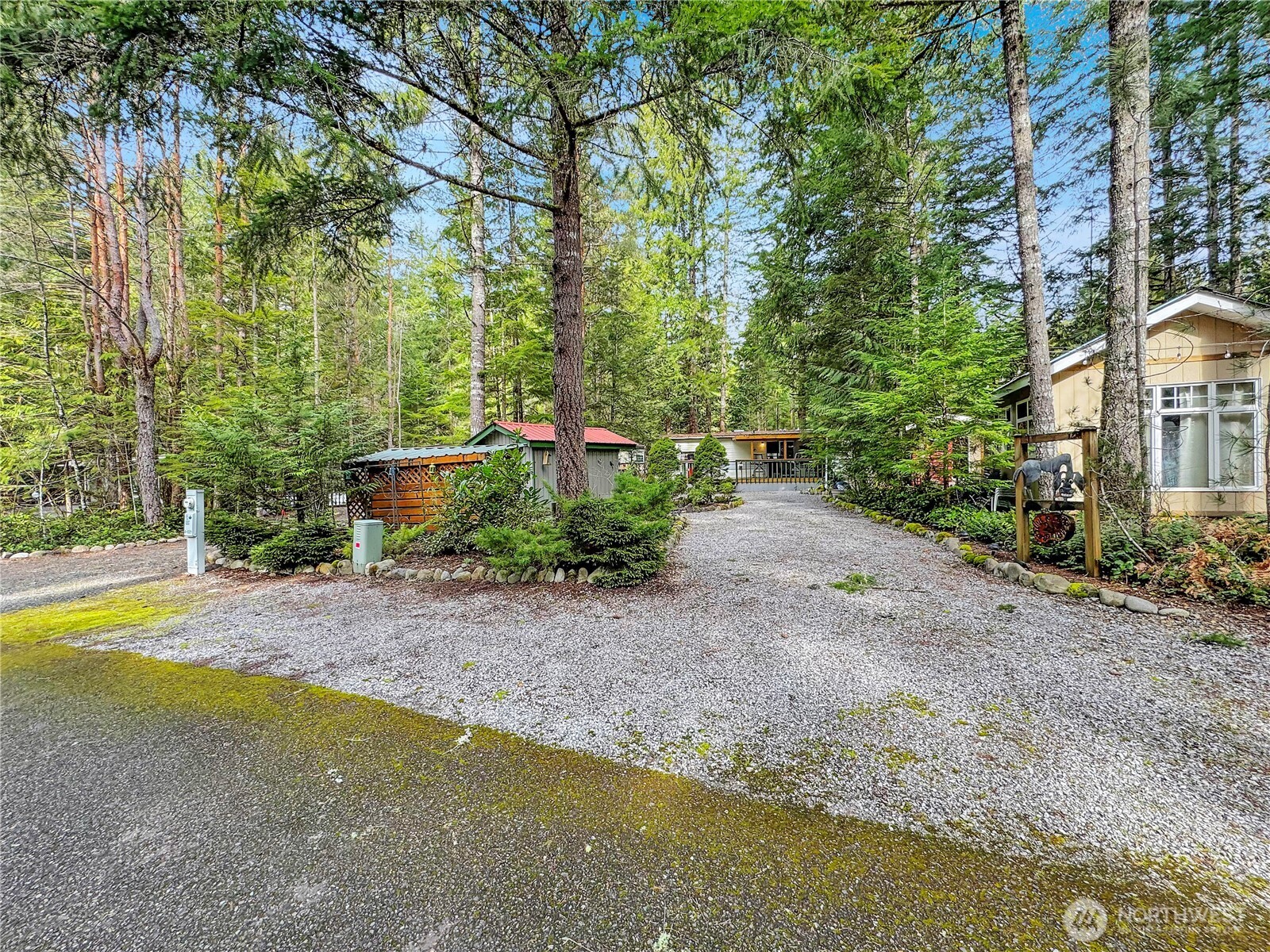 21 Drial Loop Property Photo 16