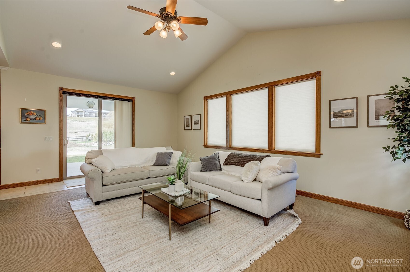 3716 Knowles Road Property Photo 4