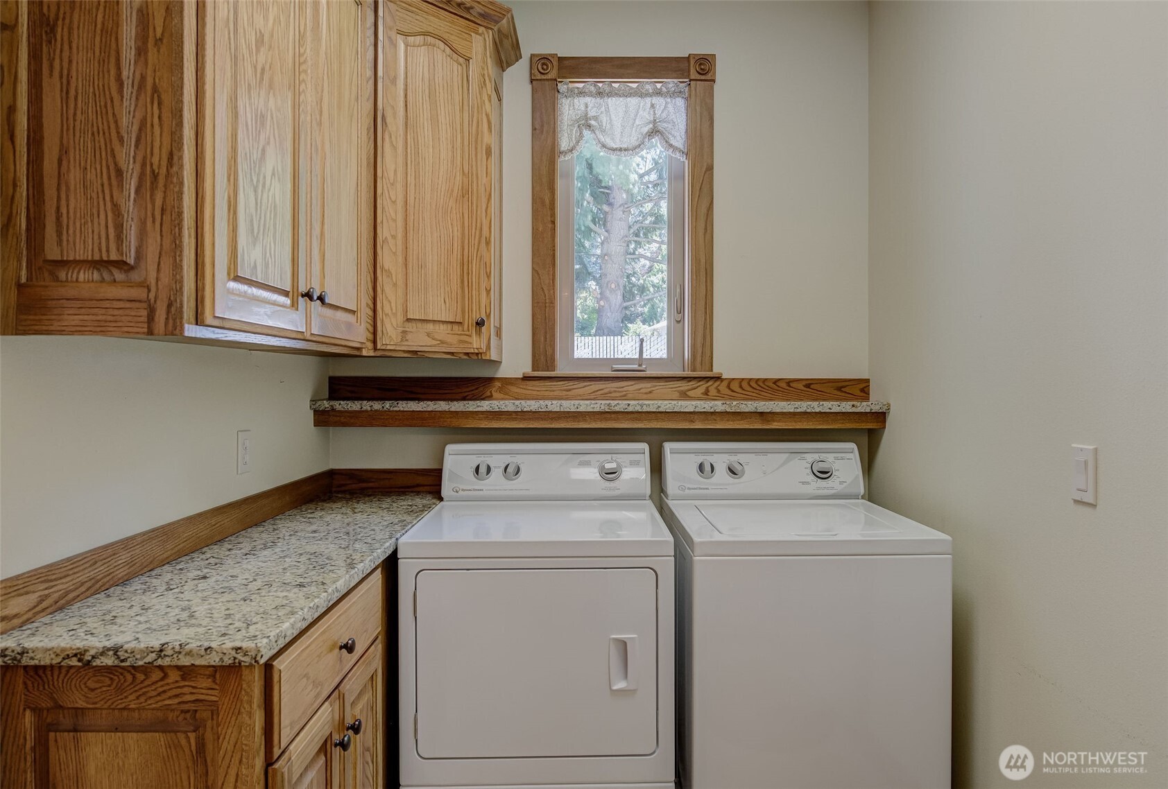 3716 Knowles Road Property Photo 17