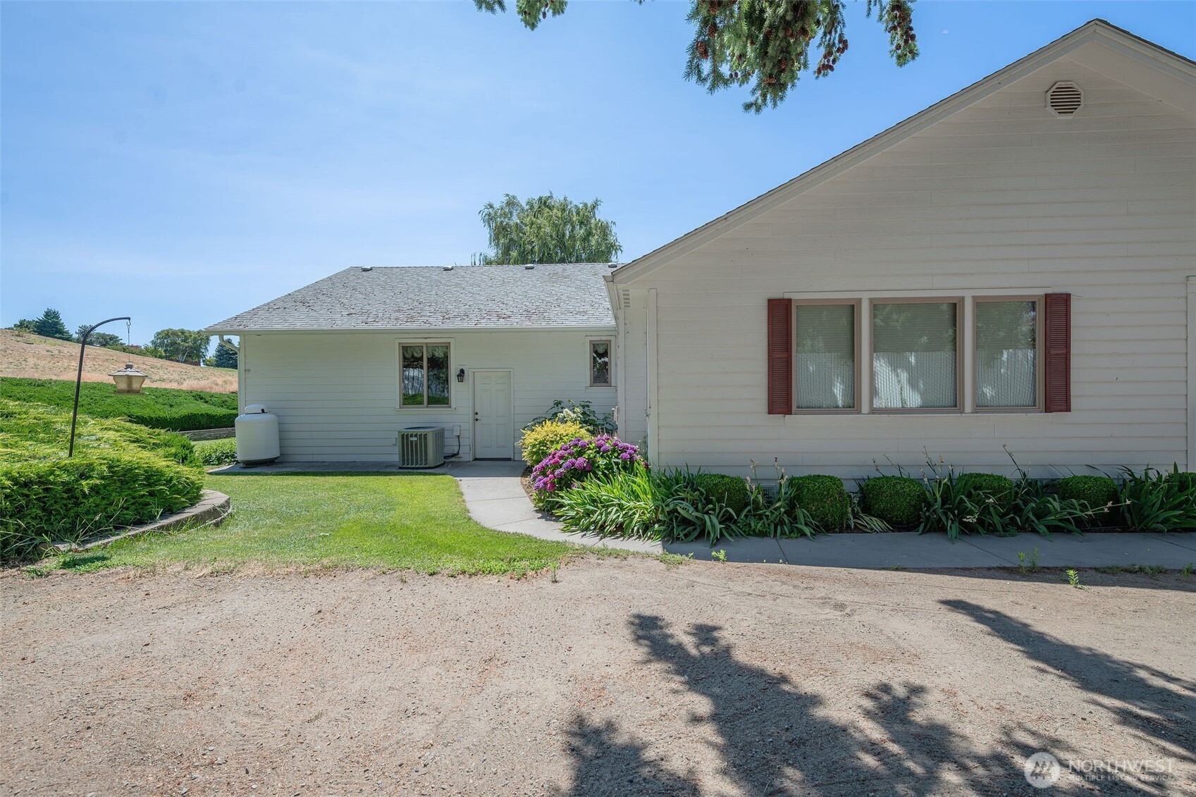 3716 Knowles Road Property Photo 22