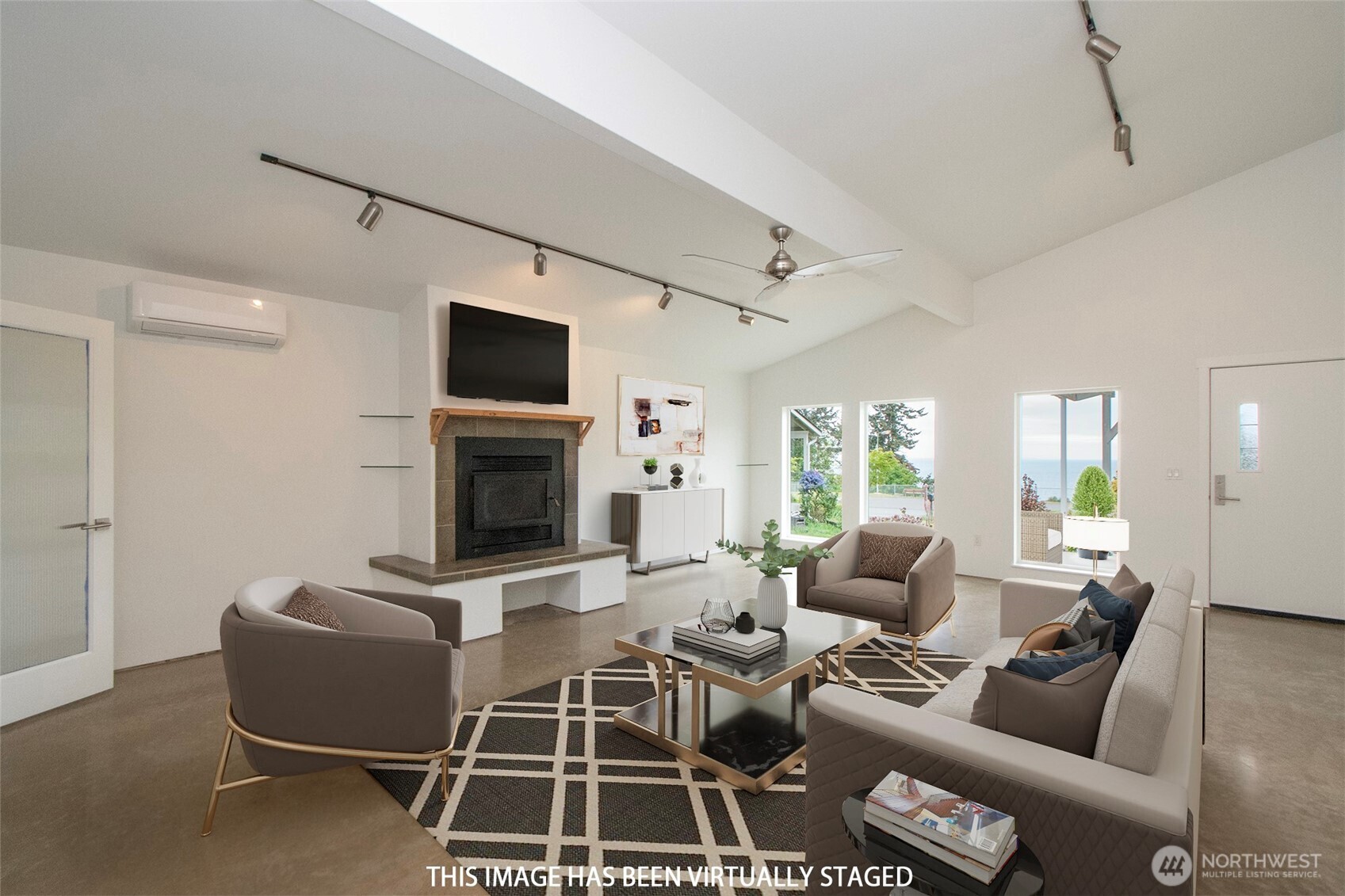 1920 W 4th Street Property Photo 6