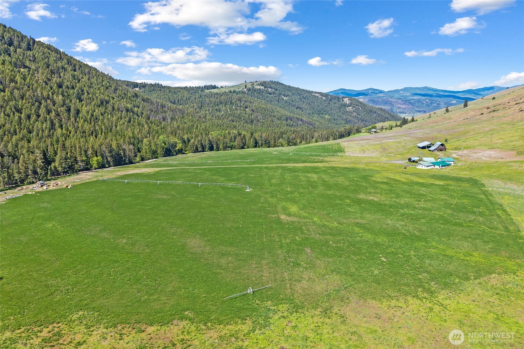 361 Lone Ranch Creek Rd Property Photo 12