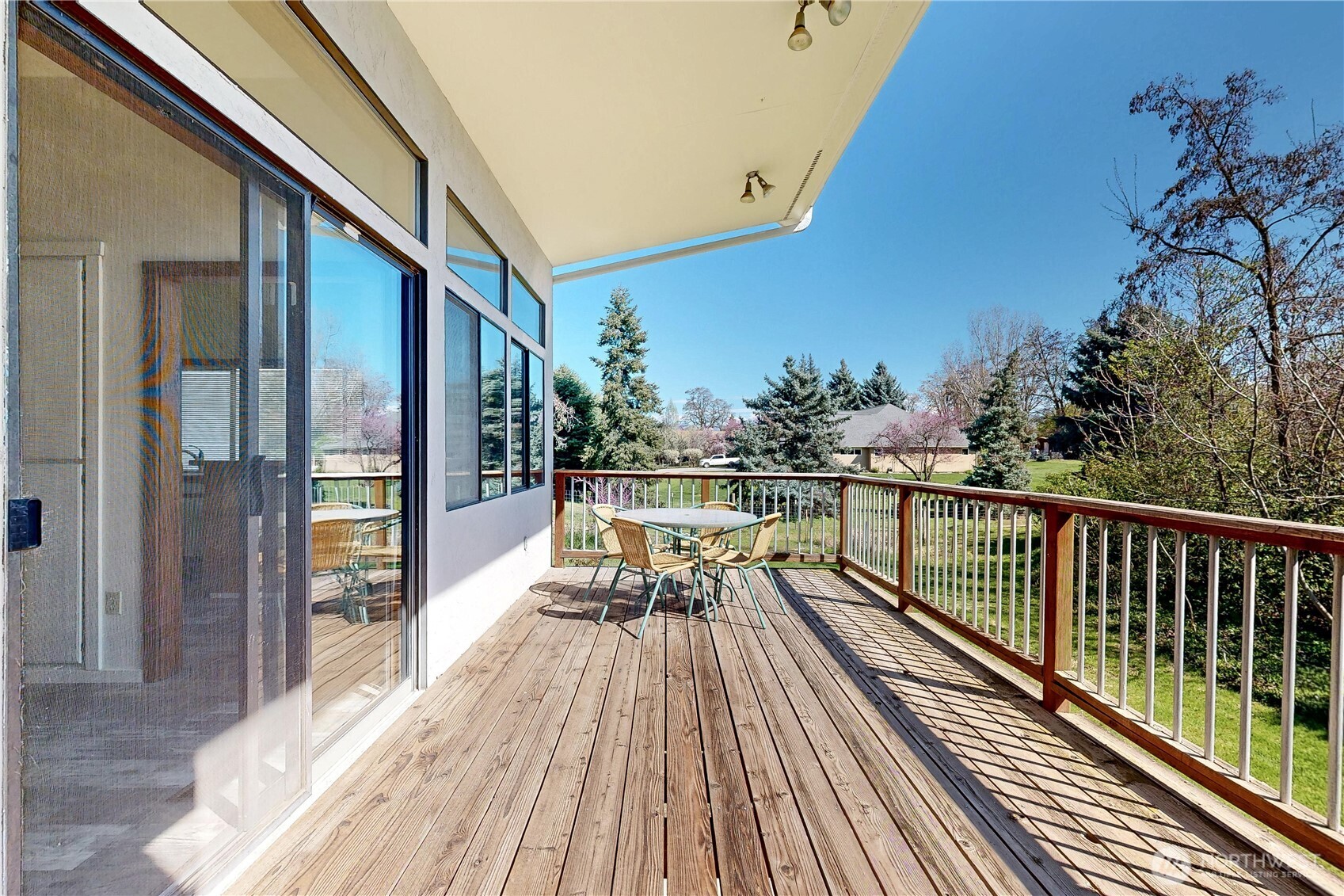 457 Prospect Avenue Property Photo 7