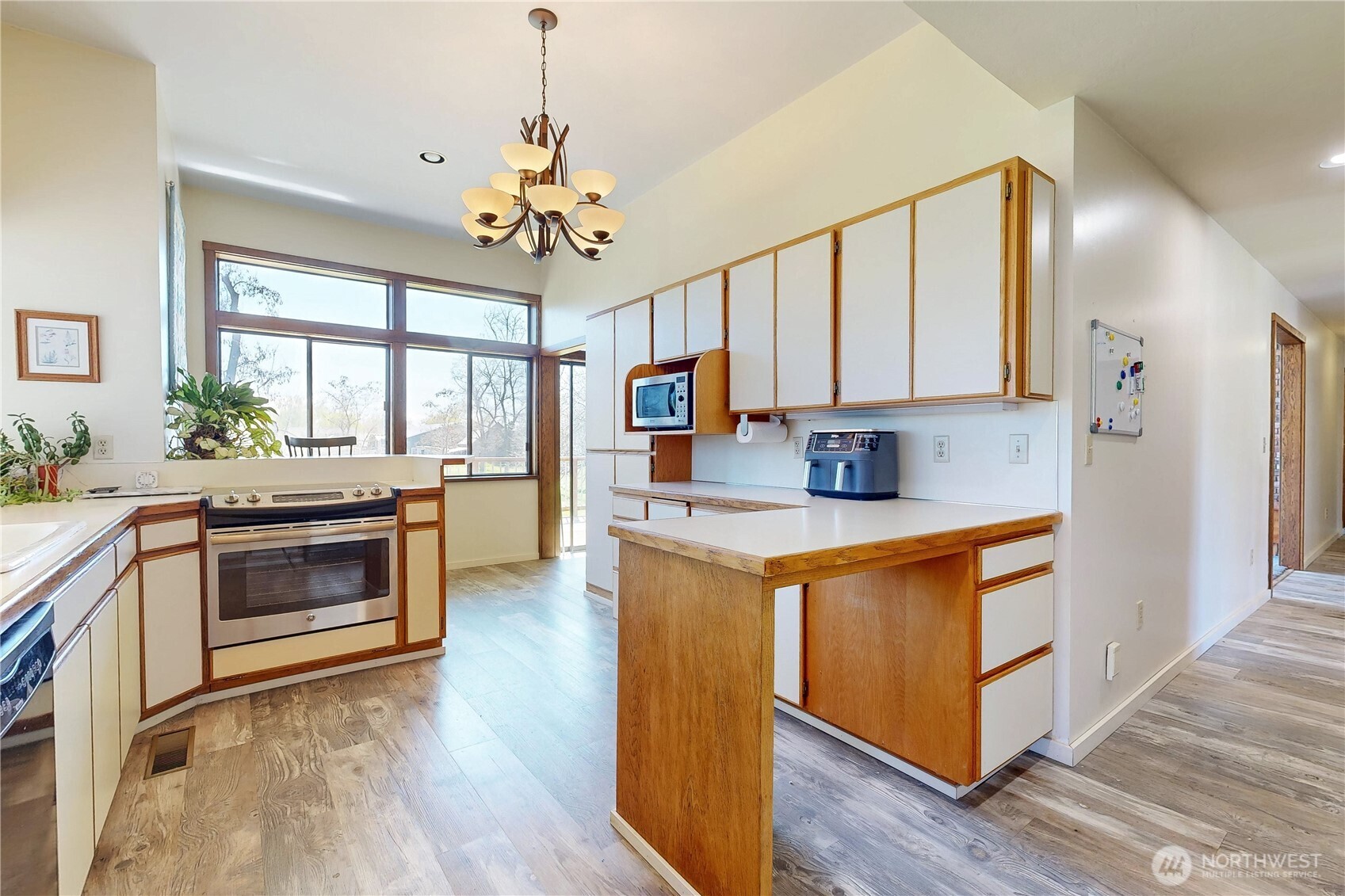 457 Prospect Avenue Property Photo 10