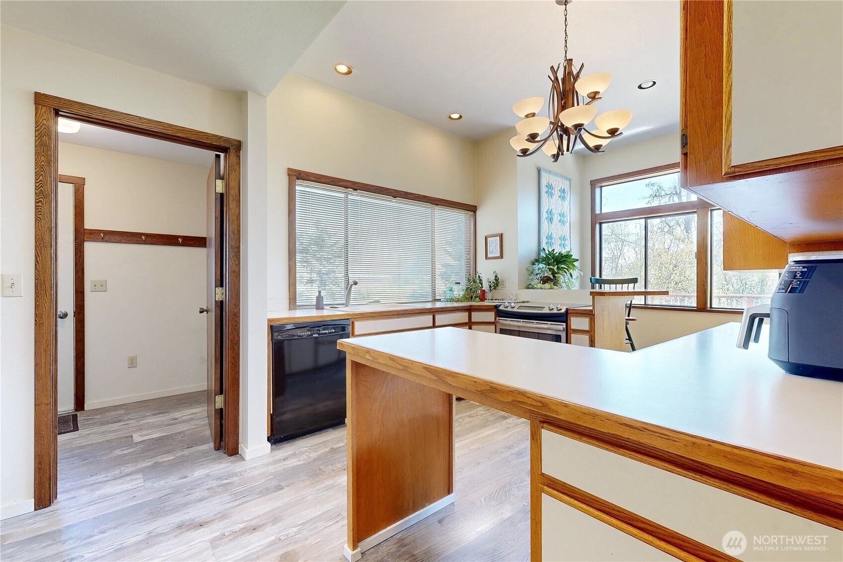 457 Prospect Avenue Property Photo 11