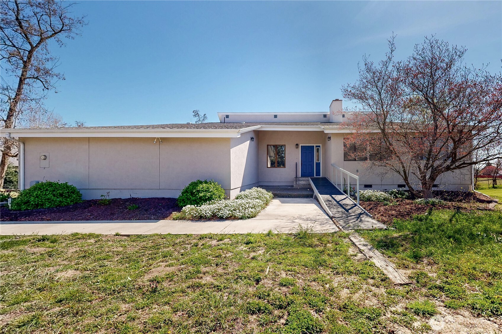 457 Prospect Avenue Property Photo 40