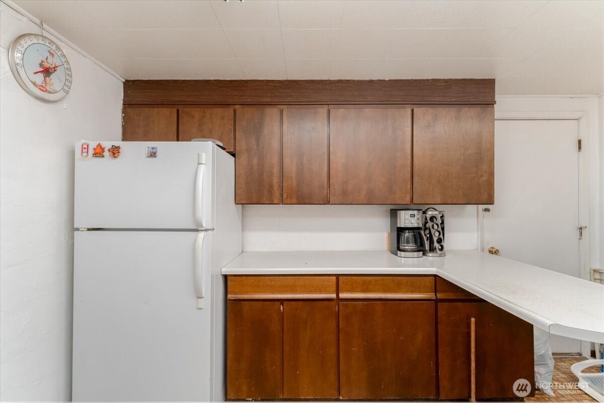 119 E Coulee Boulevard Property Photo 29
