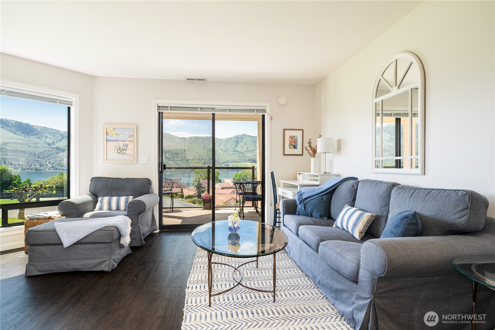 100 Lake Chelan Shores Drive 18-5 Property Photo 6
