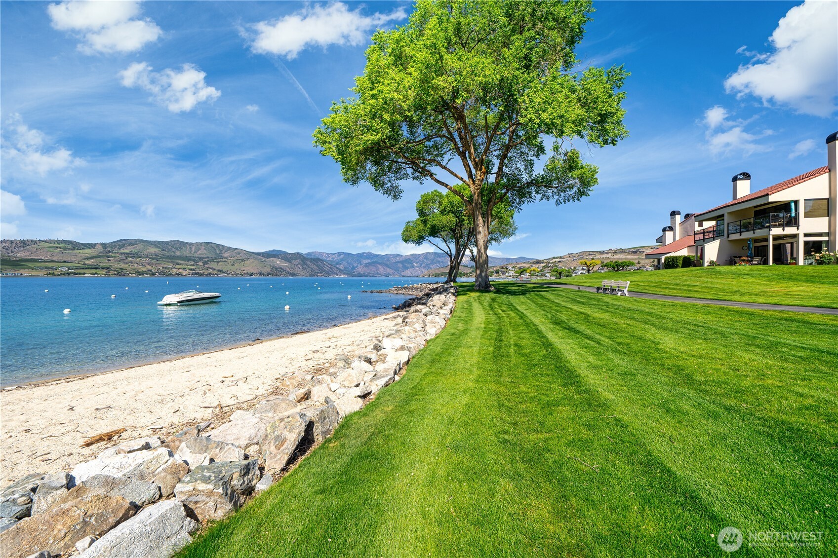 100 Lake Chelan Shores Drive 18-5 Property Photo 16