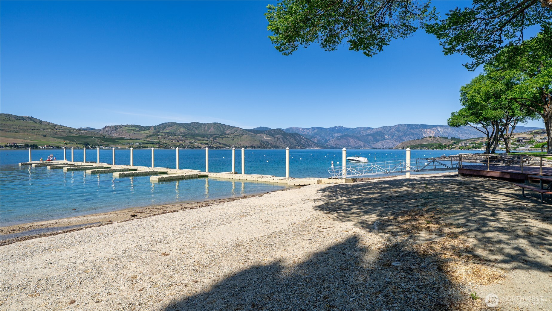 100 Lake Chelan Shores Drive 18-5 Property Photo 17