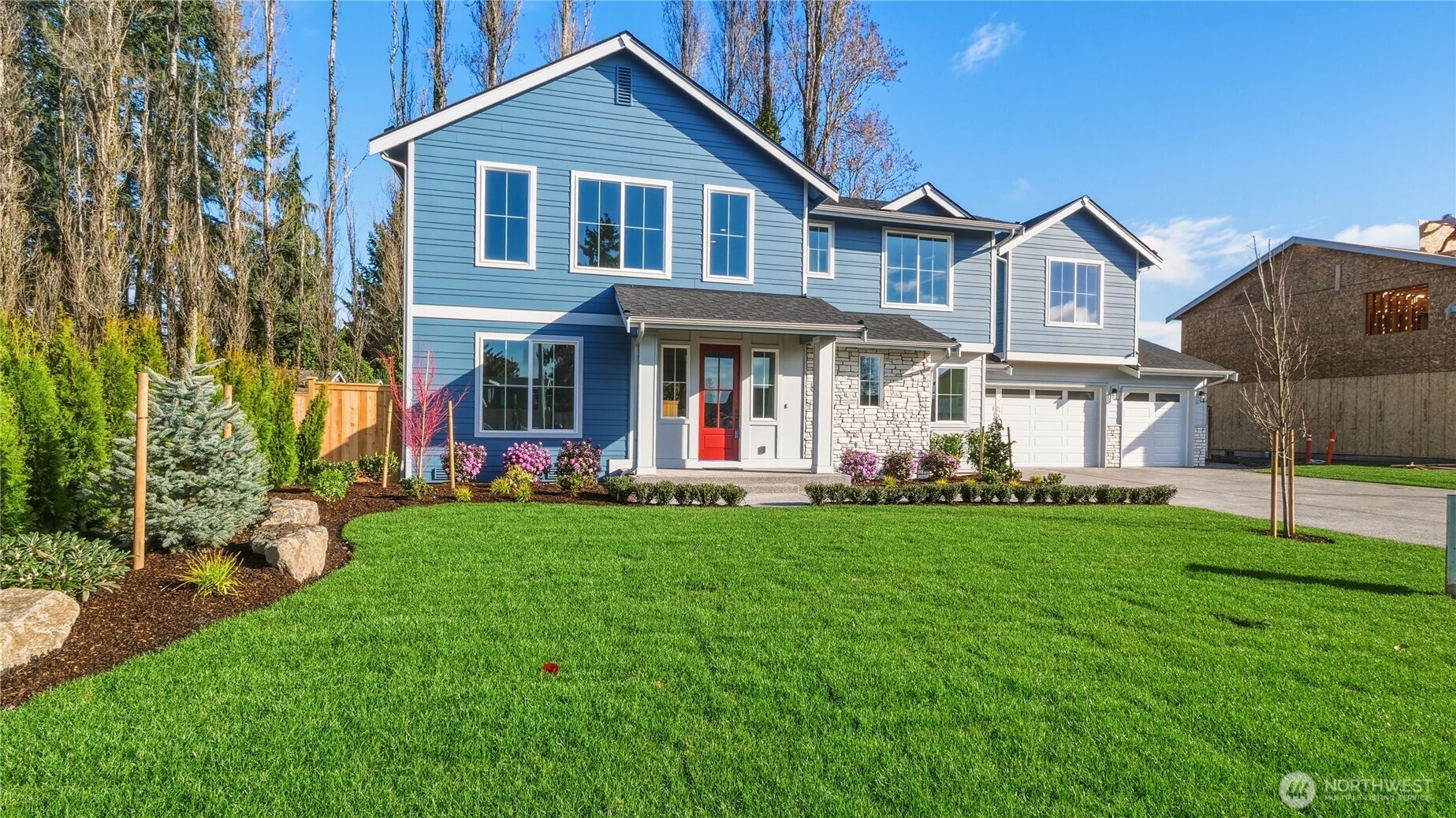 3525 173rd Place Property Photo 2