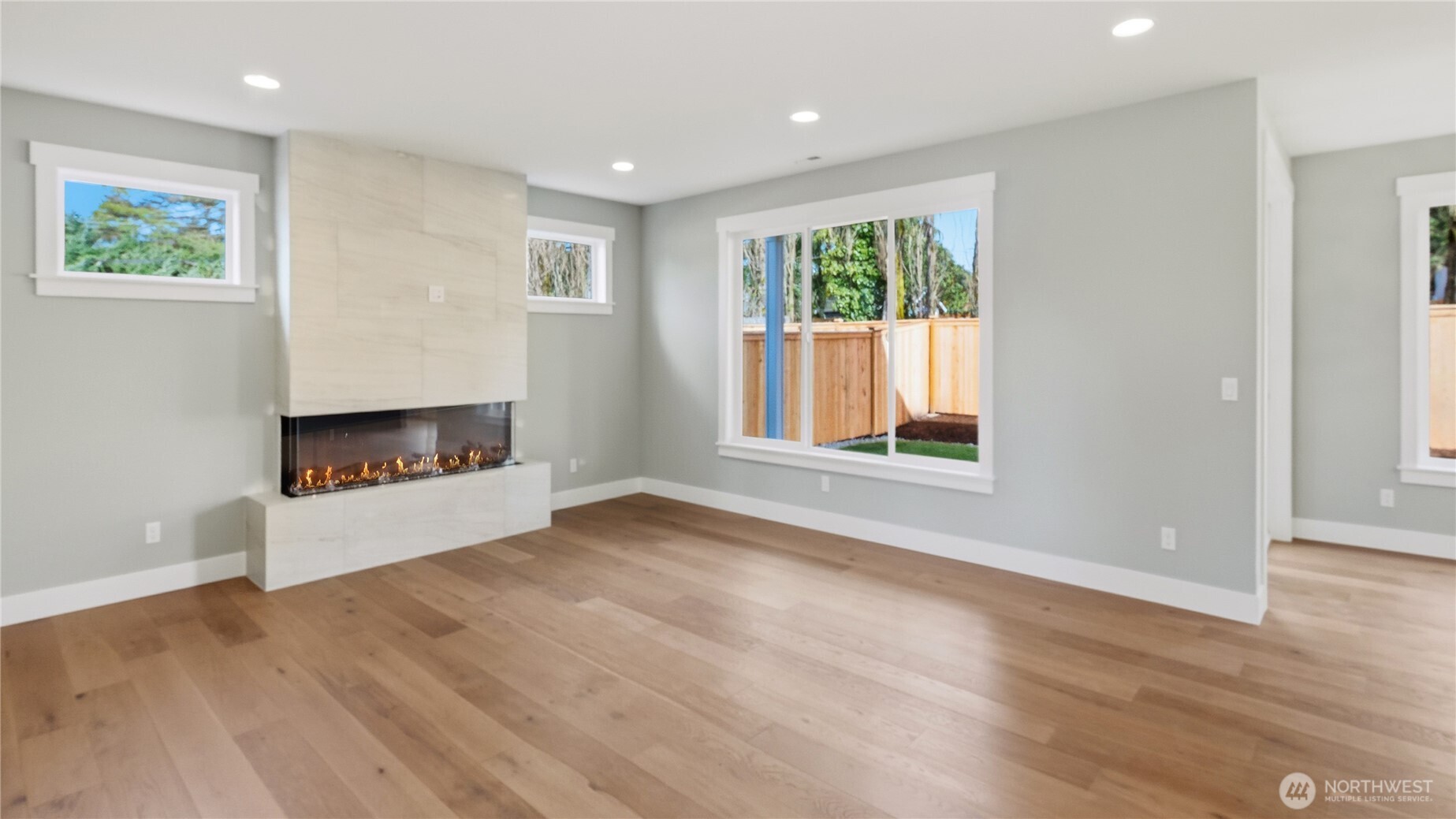 3525 173rd Place Property Photo 4