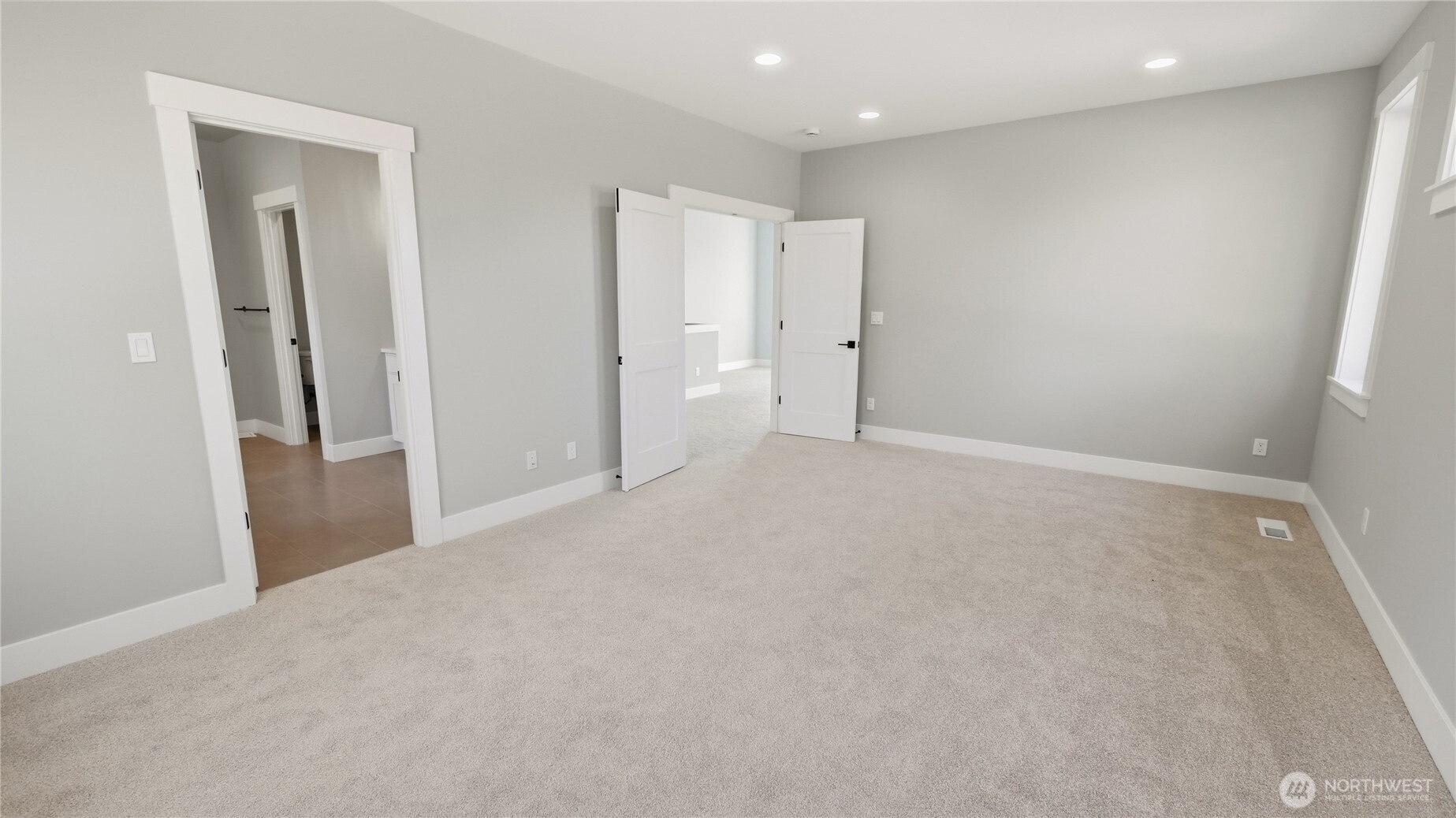 3525 173rd Place Property Photo 17