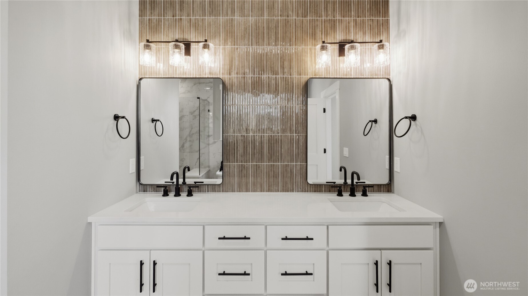 3525 173rd Place Property Photo 19