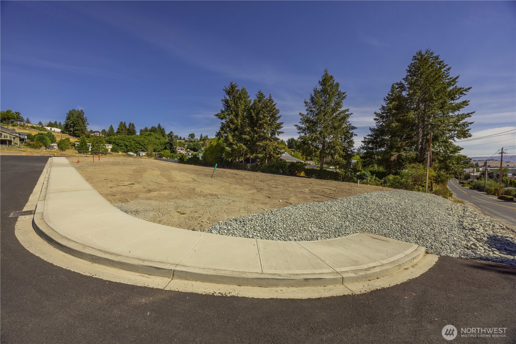 20 Indigo Lane Property Photo 4